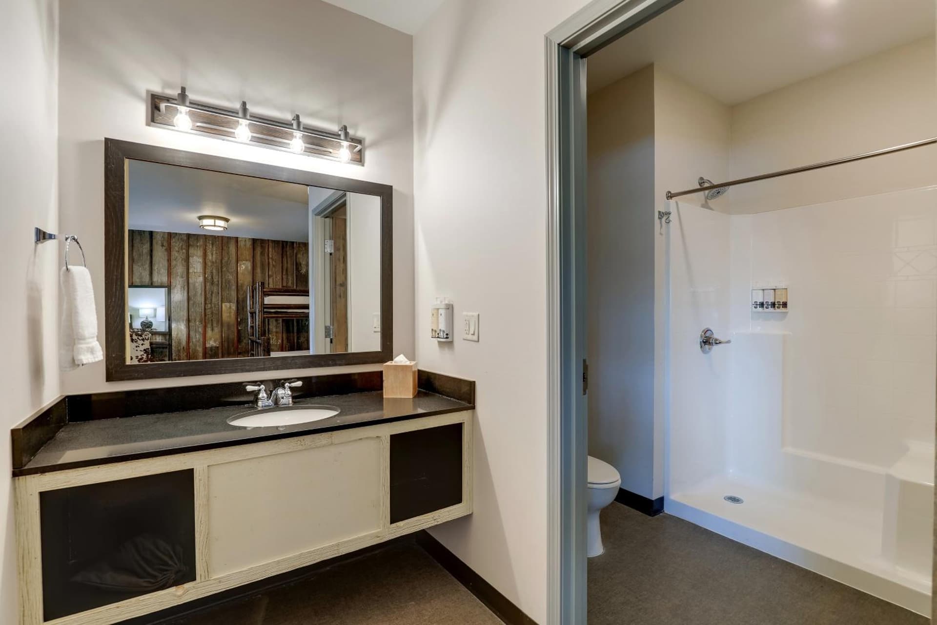 Stoney Creek Hotel Tulsa - Broken Arrow gallery photo in Broken Arrow, OK — image 25