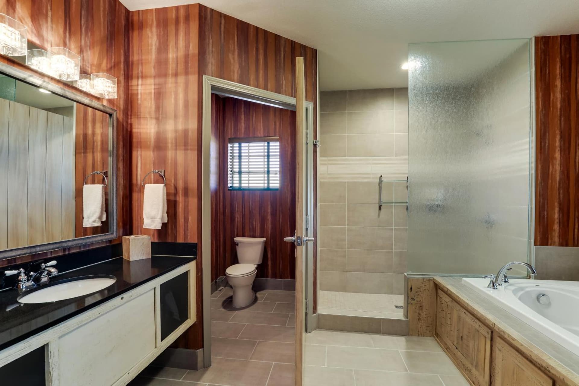 Stoney Creek Hotel Tulsa - Broken Arrow gallery photo in Broken Arrow, OK — image 73