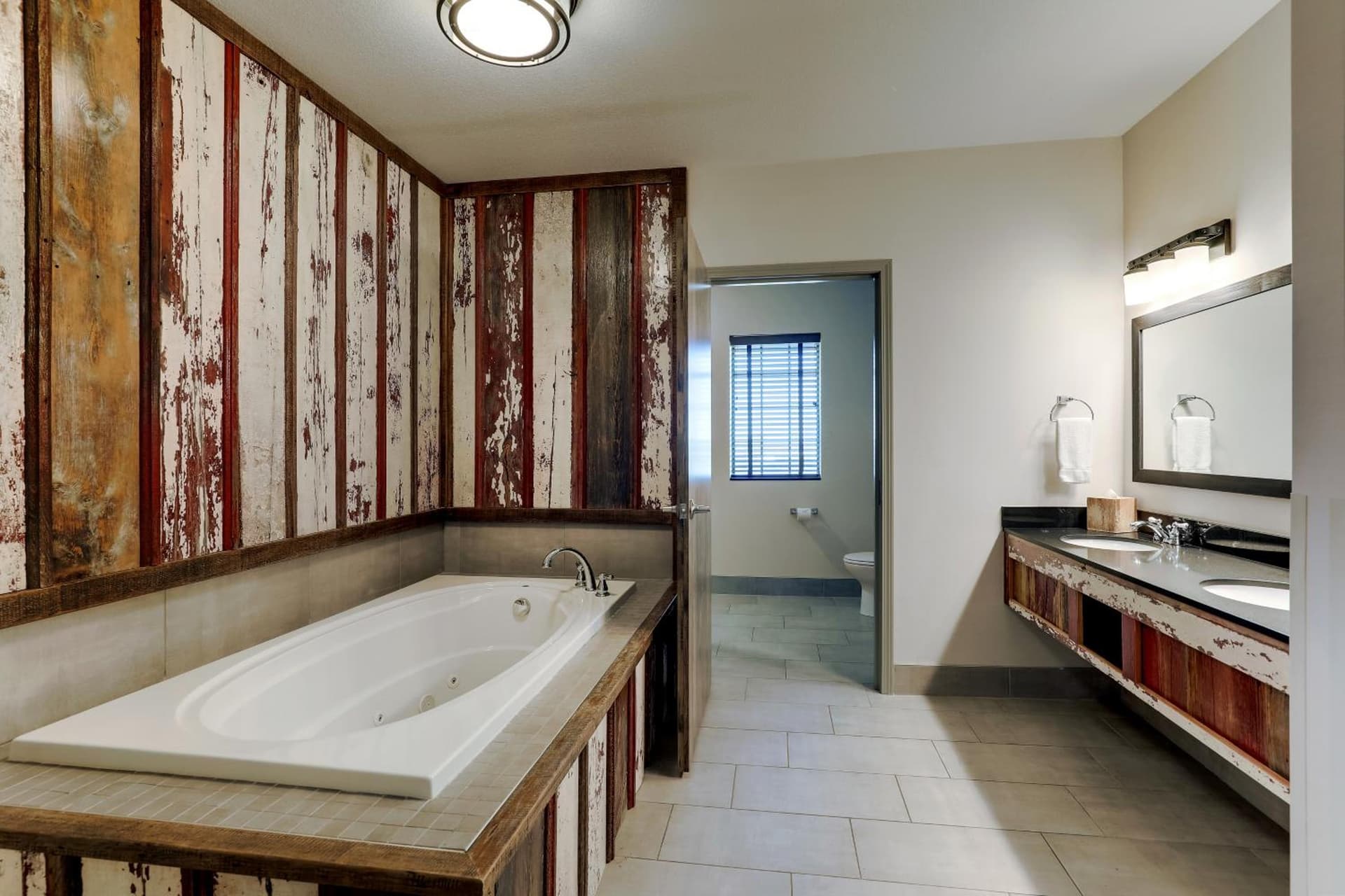 Stoney Creek Hotel Tulsa - Broken Arrow gallery photo in Broken Arrow, OK — image 12