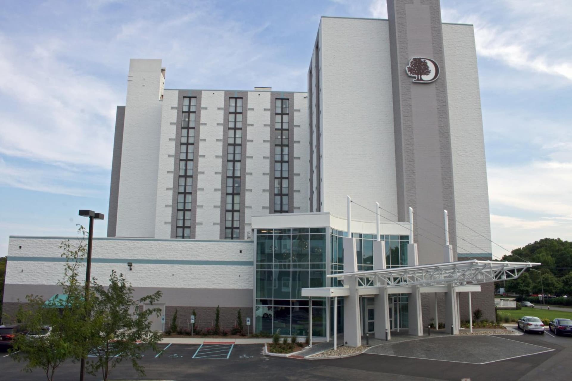 DoubleTree by Hilton Virginia Beach — hotel in Virginia Beach, Virginia