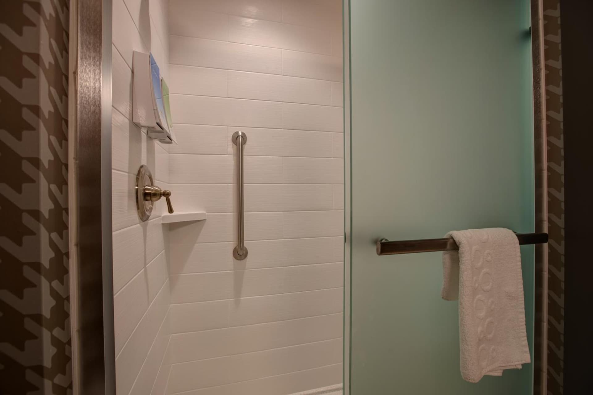 Home2 Suites By Hilton Charlotte Uptown gallery photo in Charlotte, NC — image 30