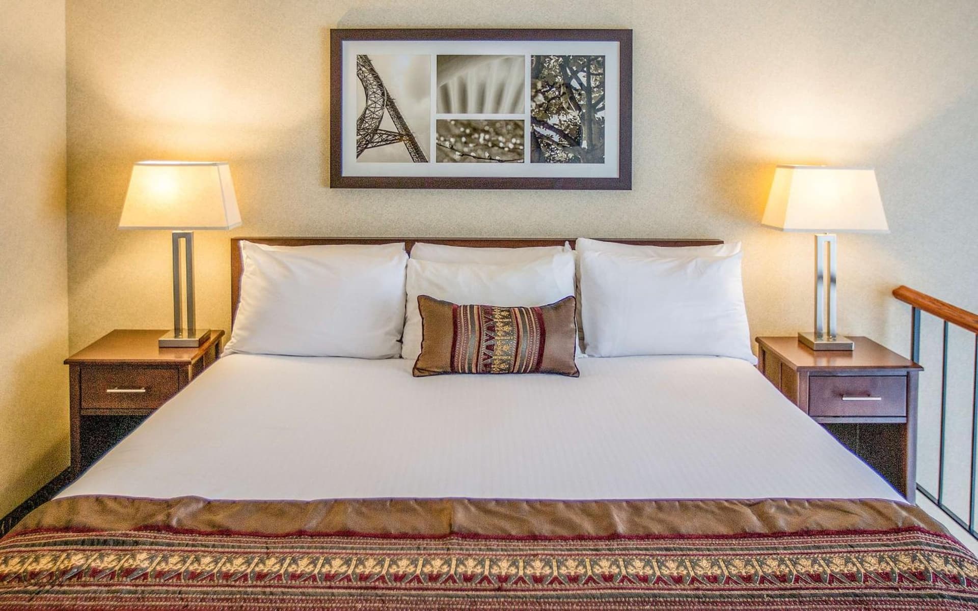 Hotel 116, A Coast Hotel Bellevue gallery photo in Bellevue, WA — image 10