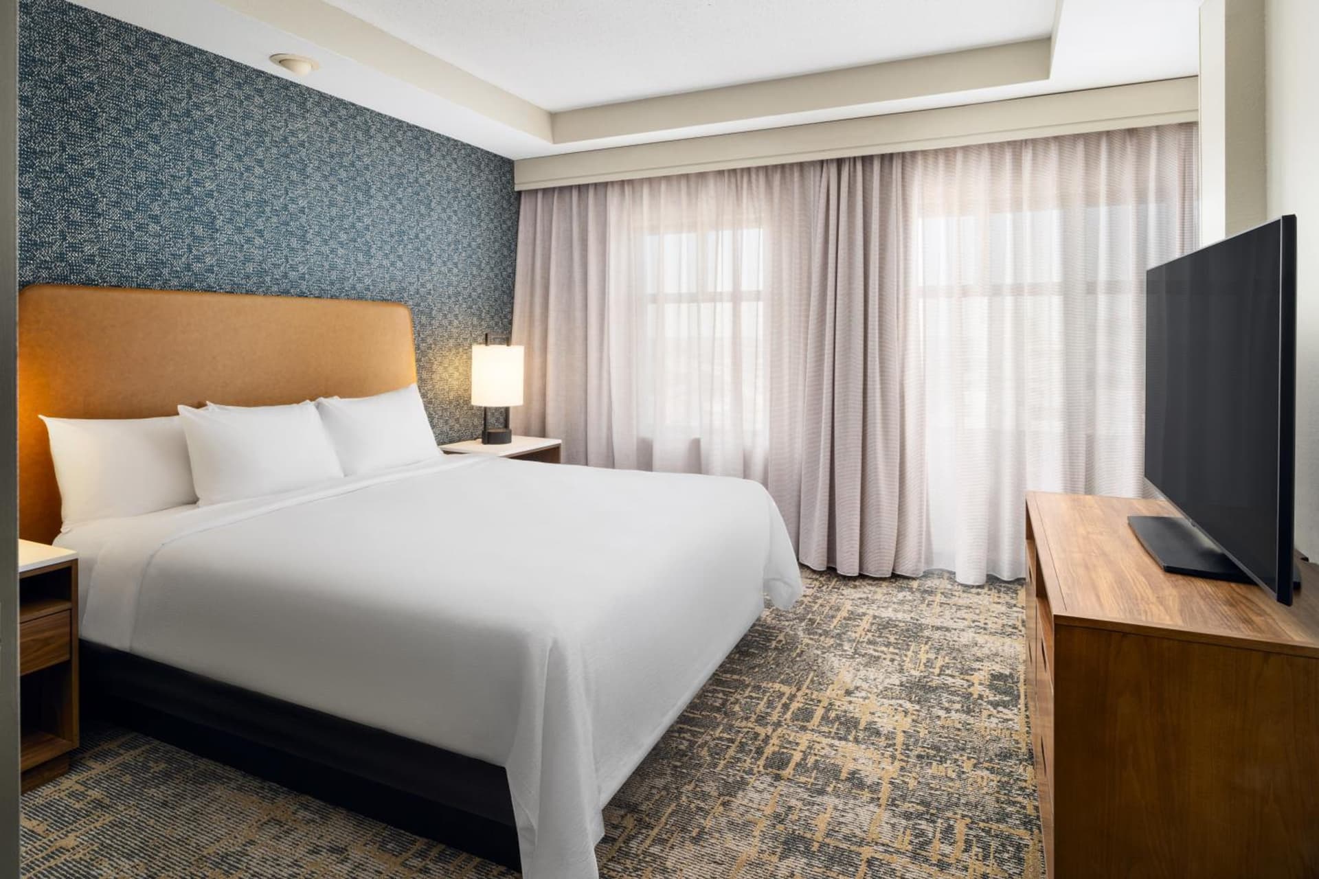 Embassy Suites Lincoln gallery photo in Lincoln, NE — image 47