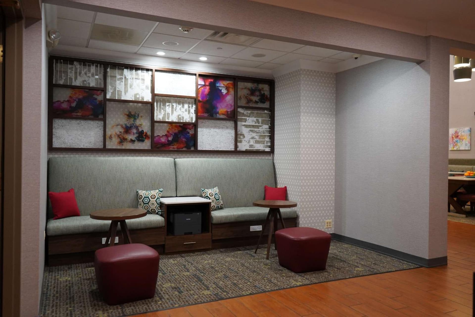 Hampton Inn & Suites Chicago/Aurora interior in Aurora, IL — gallery photo 2