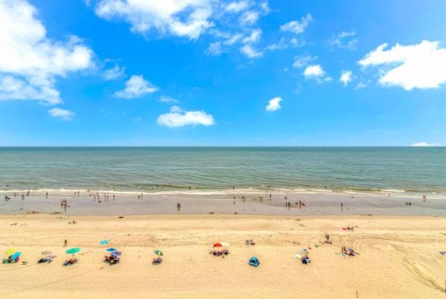 Oceanfront Double Queen Suite-Sea Mist 20601 property views in Myrtle Beach, SC — gallery photo 3