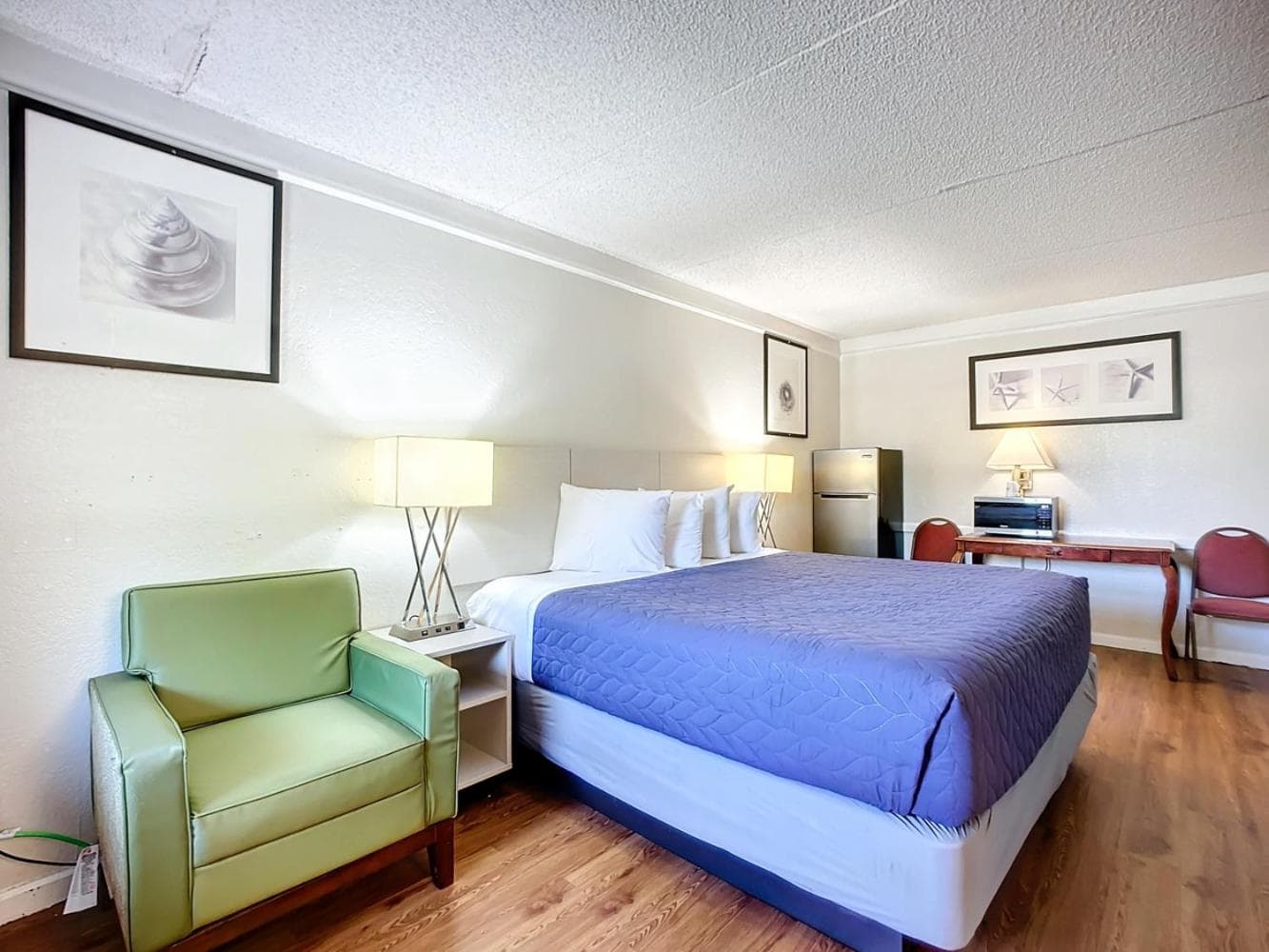 SoHo Inn and Suites Jacksonville North property views in Jacksonville, FL — gallery photo 3