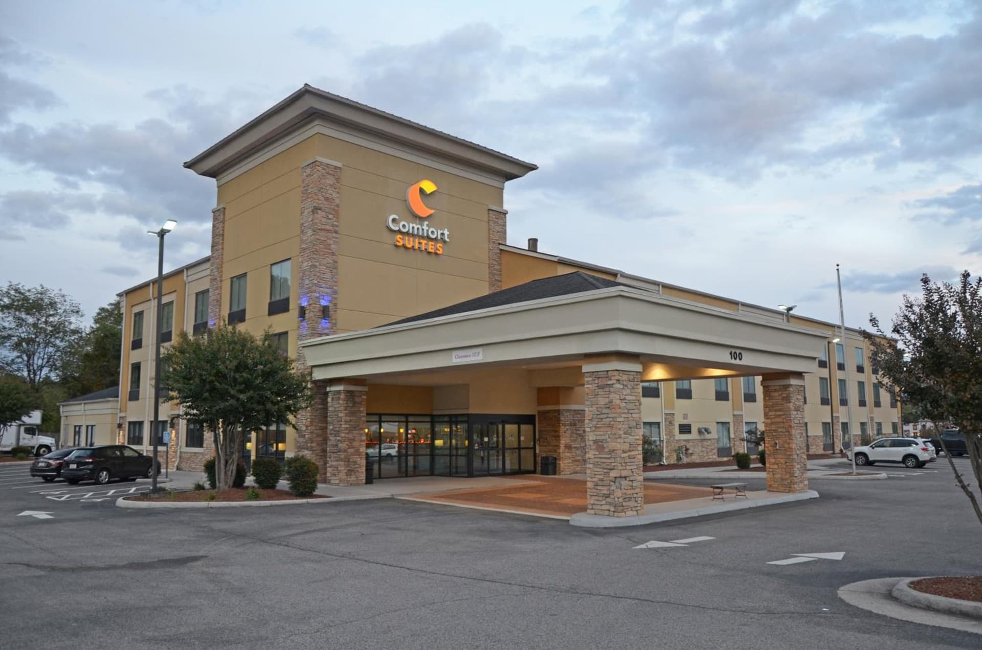 Comfort Suites Salem-Roanoke I-81 featured exterior or lobby in Salem, VA — similar hotel