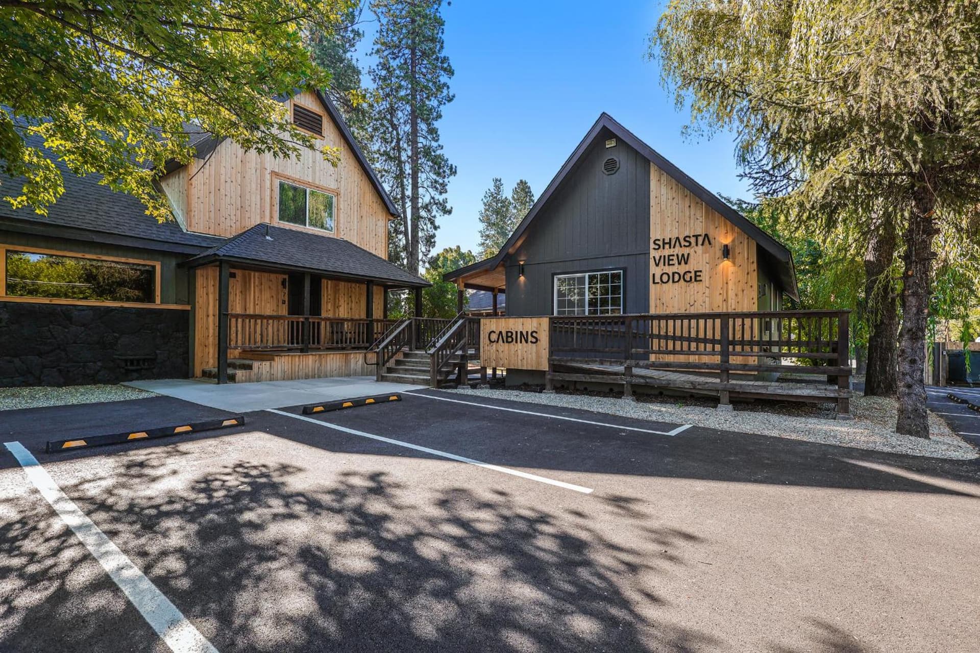 Shasta View Lodge featured exterior or lobby in McCloud, CA — similar hotel