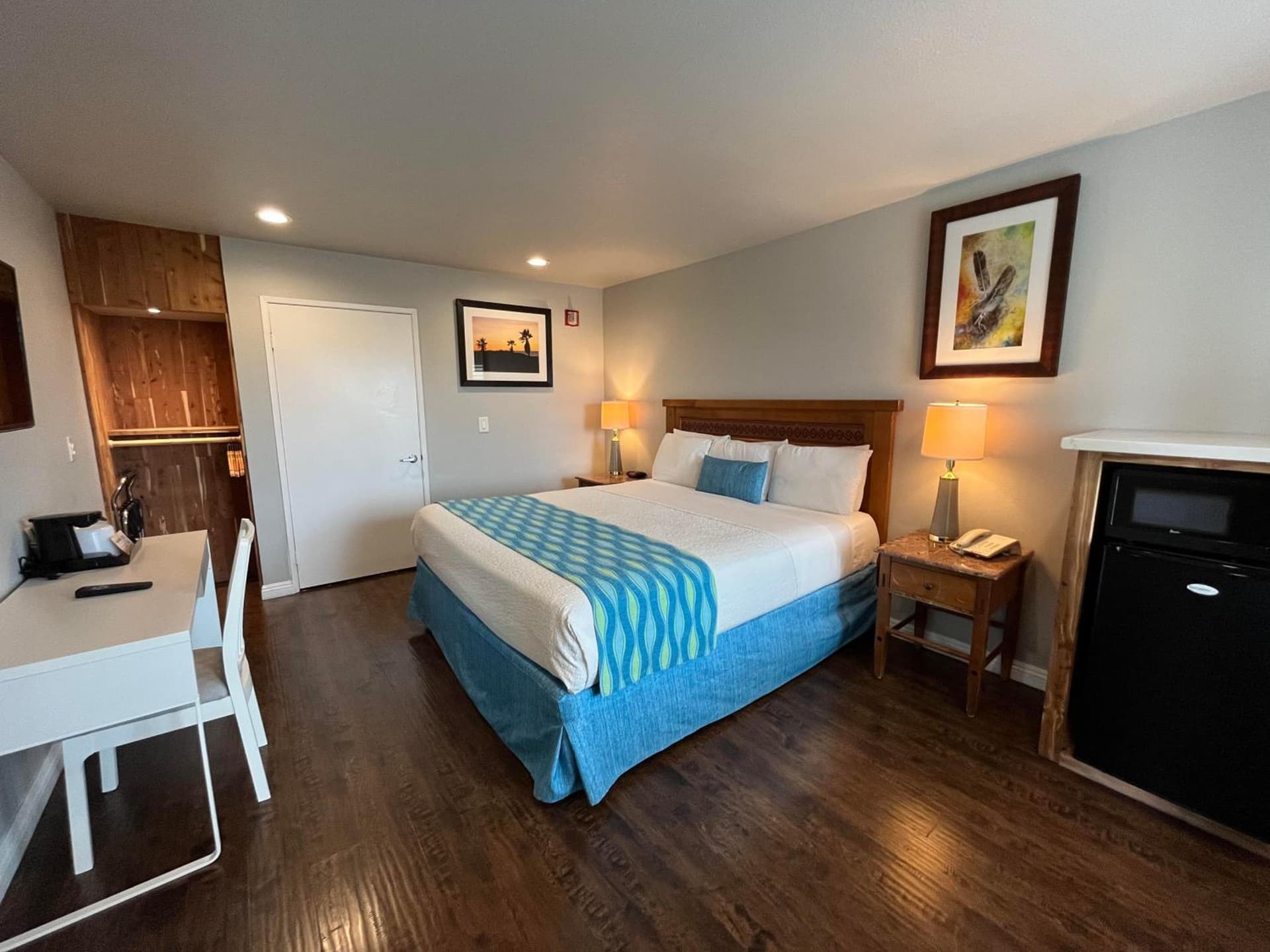Alamo Inn and Suites - Convention Center gallery photo in Anaheim, CA — image 9