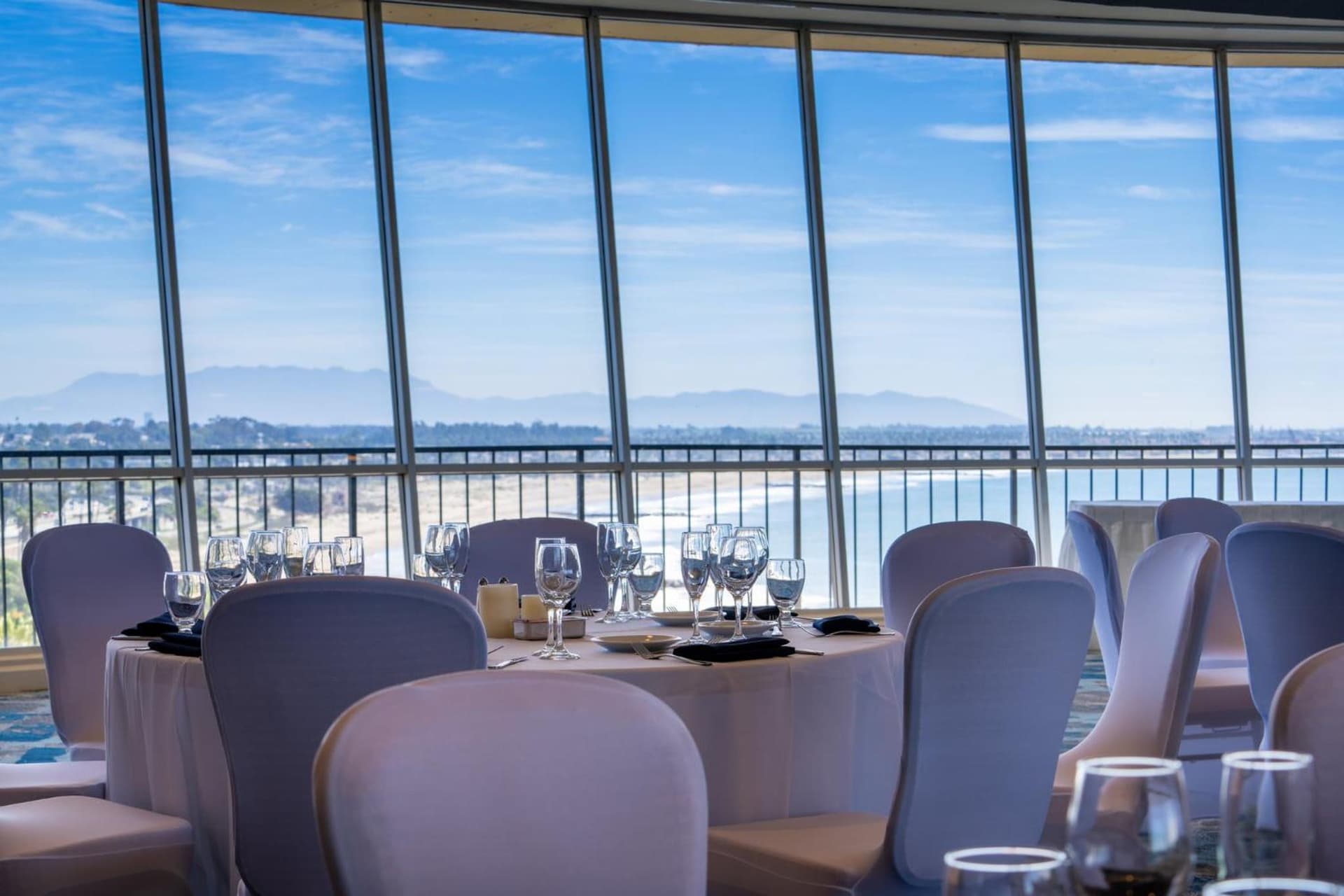 Crowne Plaza Ventura Beach by IHG gallery photo in Ventura, CA — image 33