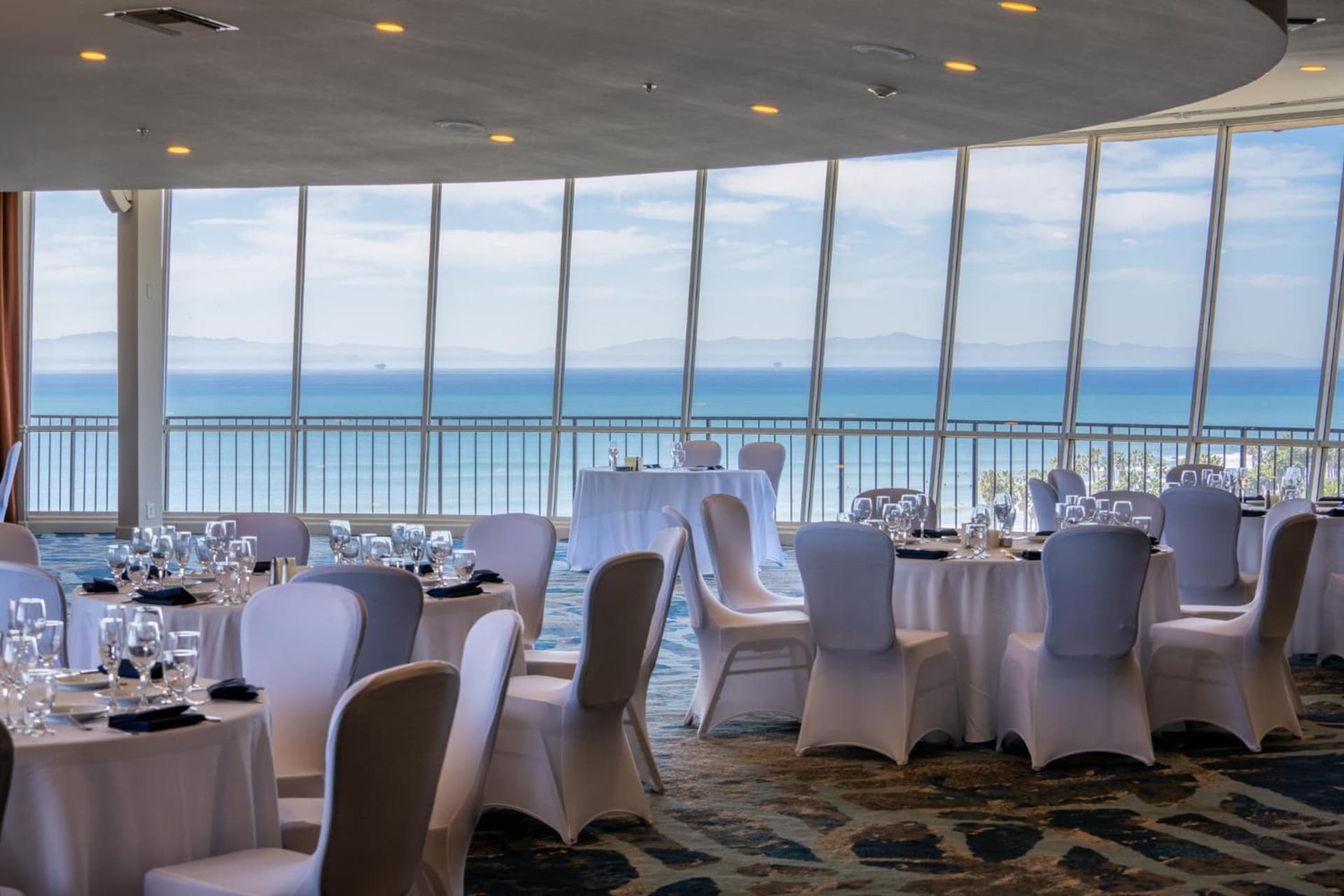 Crowne Plaza Ventura Beach by IHG gallery photo in Ventura, CA — image 139