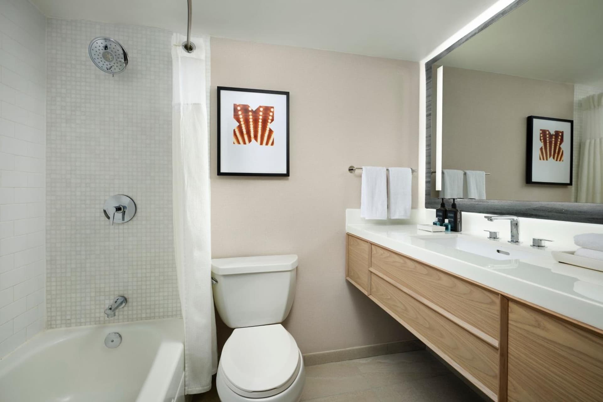 Sheraton Grand Nashville Downtown gallery photo in Nashville, TN — image 10