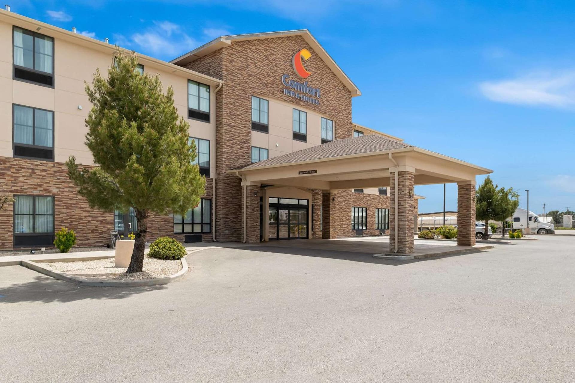 Comfort Inn & Suites Lovington featured exterior or lobby in Lovington, NM — similar hotel