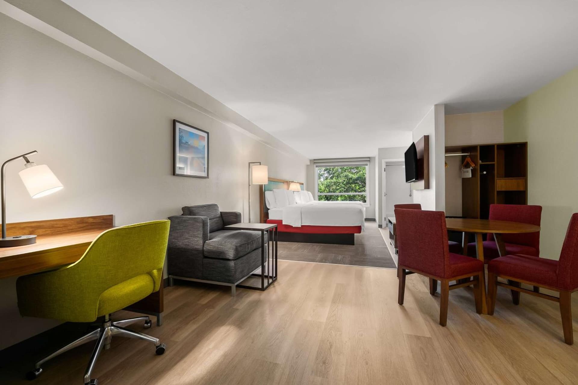 Hampton Inn & Suites Dallas Downtown property photo 22 of 33 in Dallas, Texas