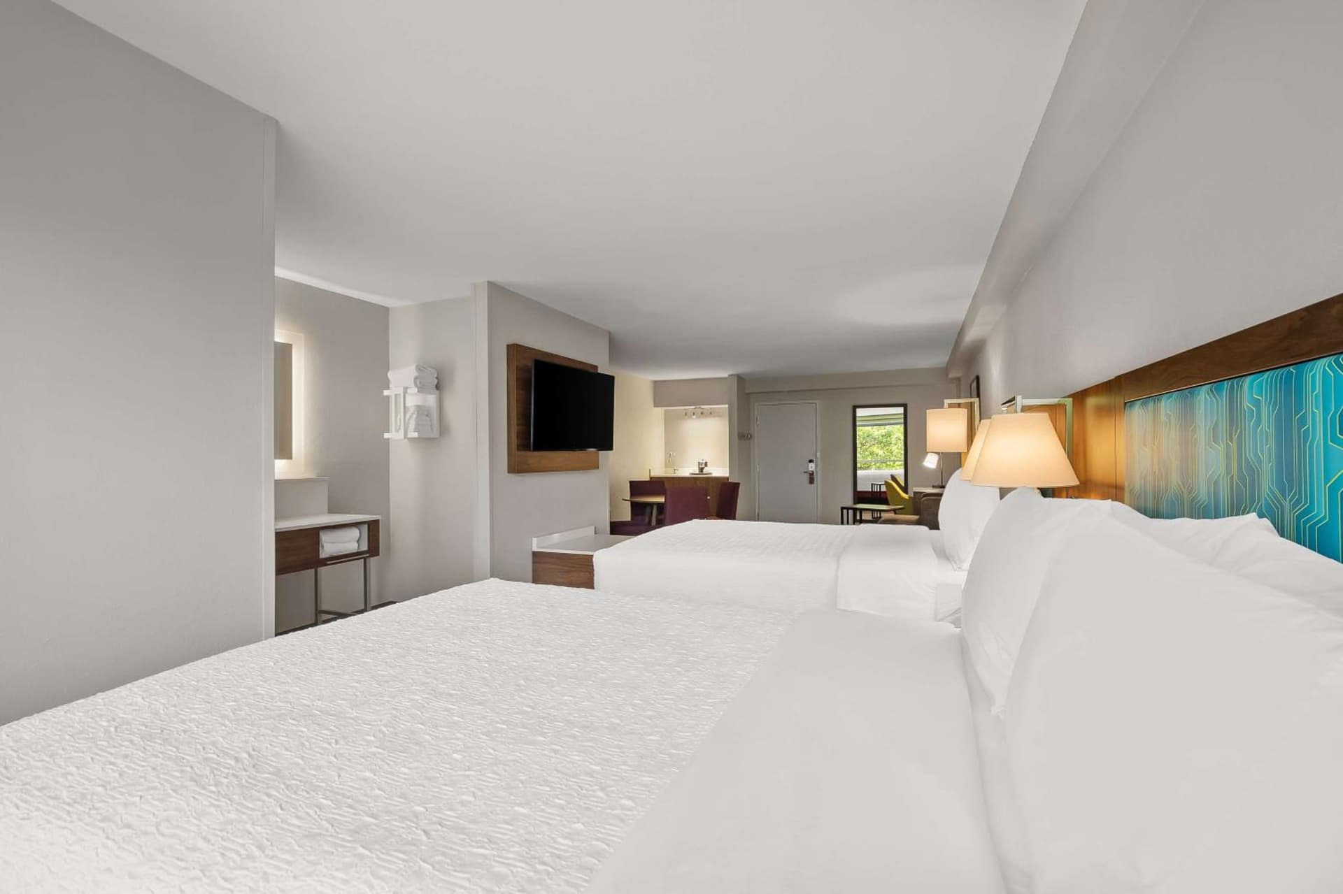 Hampton Inn & Suites Dallas Downtown property photo 18 of 33 in Dallas, Texas