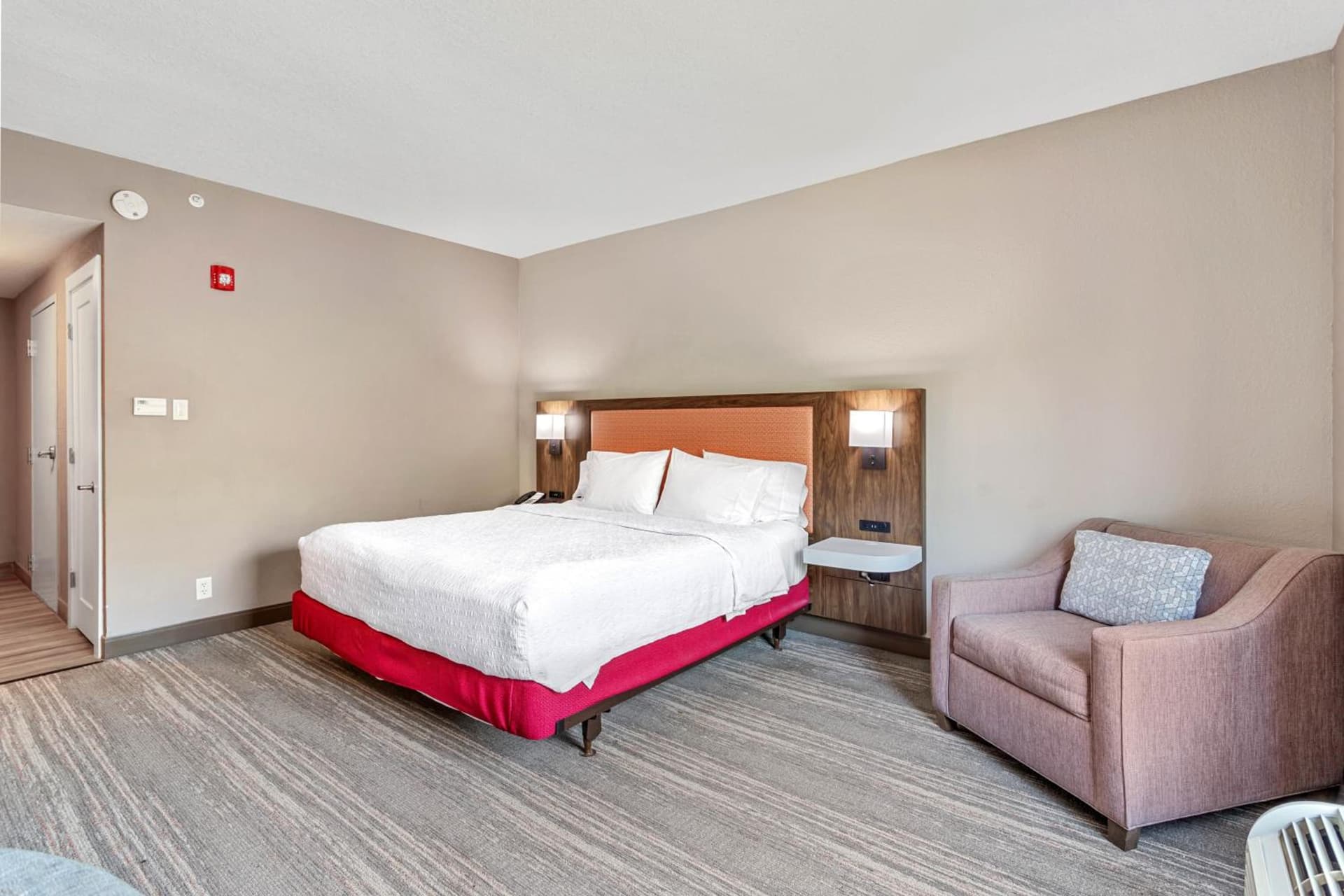 Hampton Inn & Suites Orlando-Apopka gallery photo in Orlando, FL — image 59