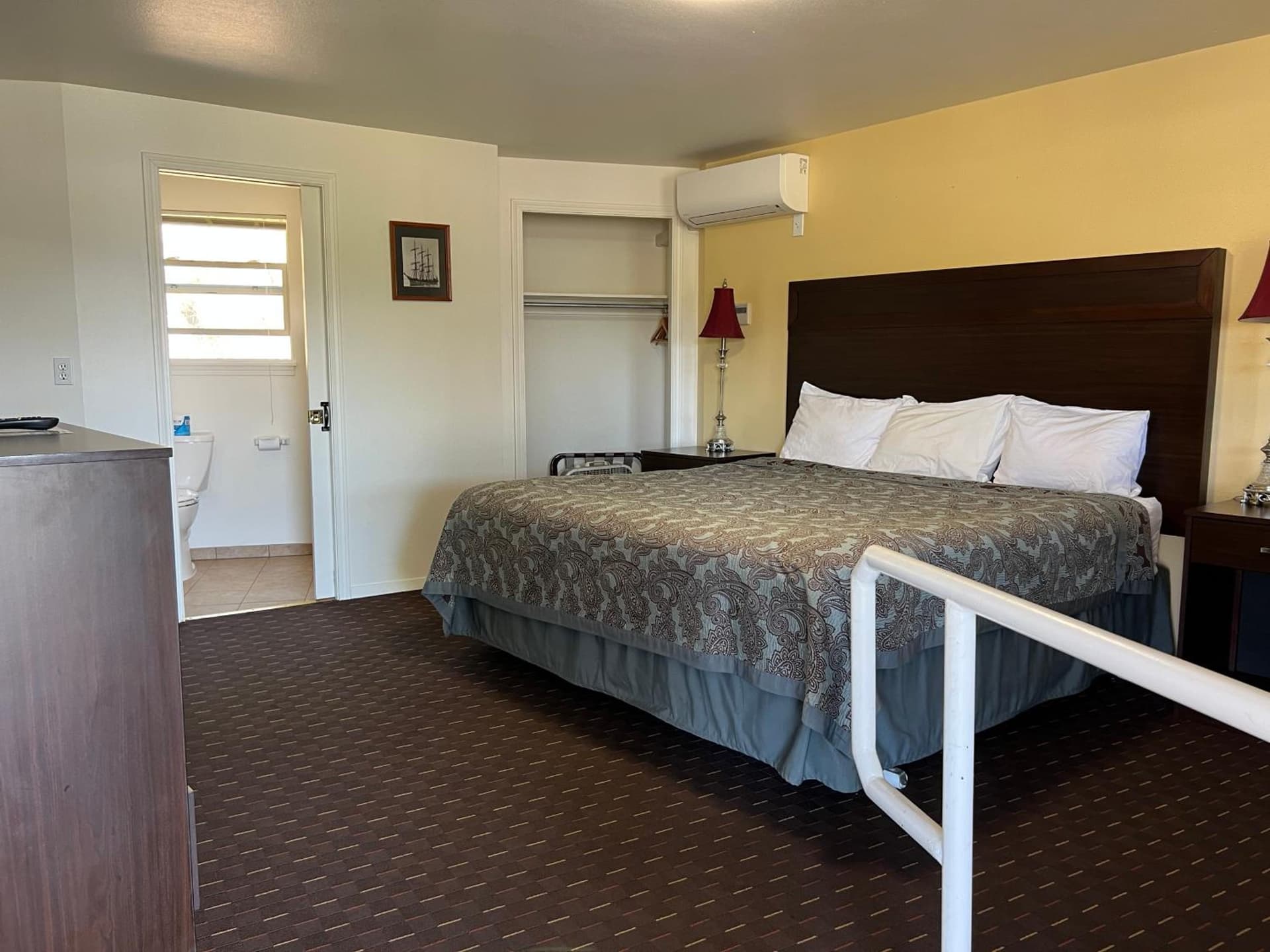 Port Townsend Inn gallery photo in Port Townsend, WA — image 127