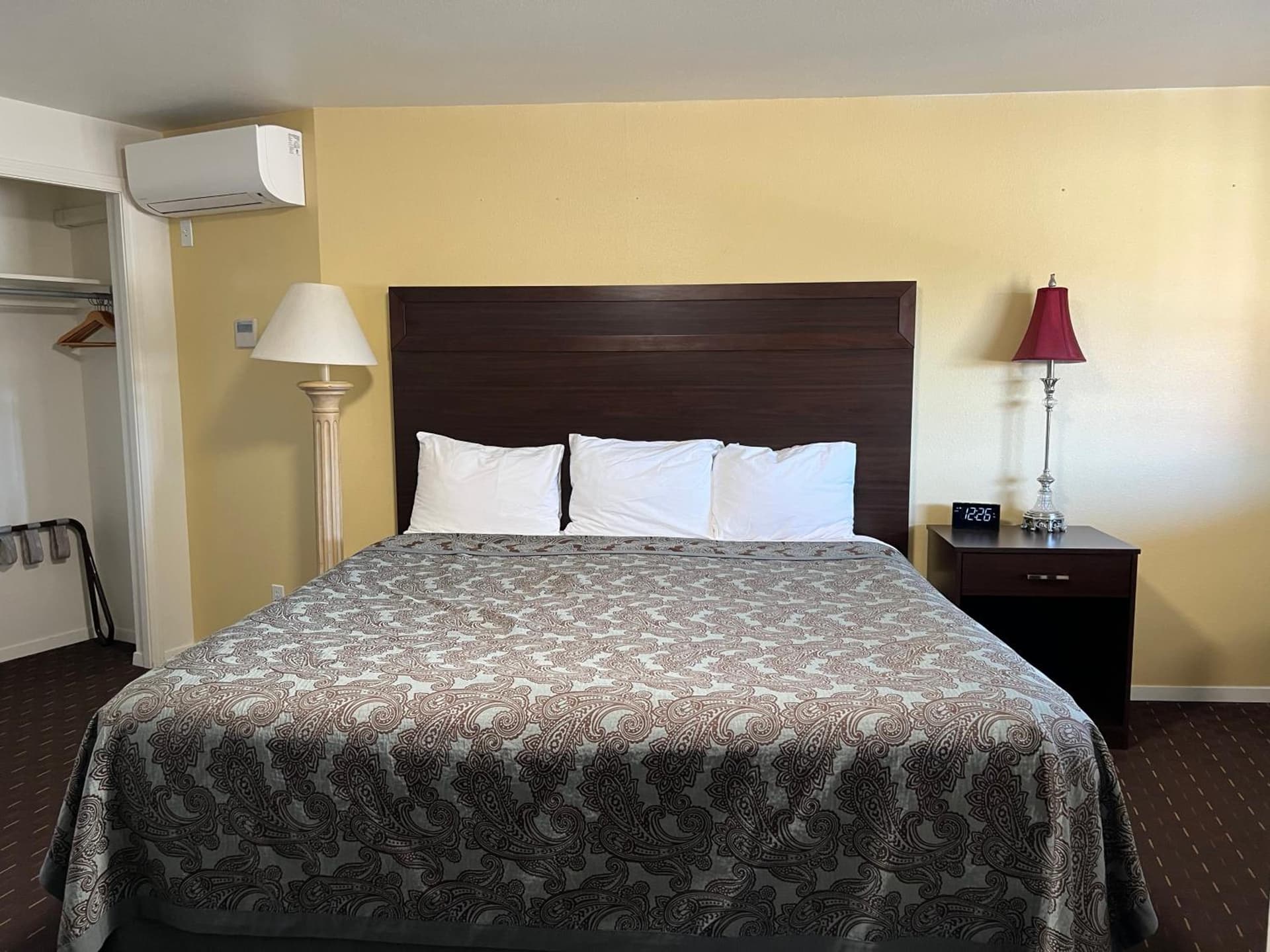 Port Townsend Inn gallery photo in Port Townsend, WA — image 80