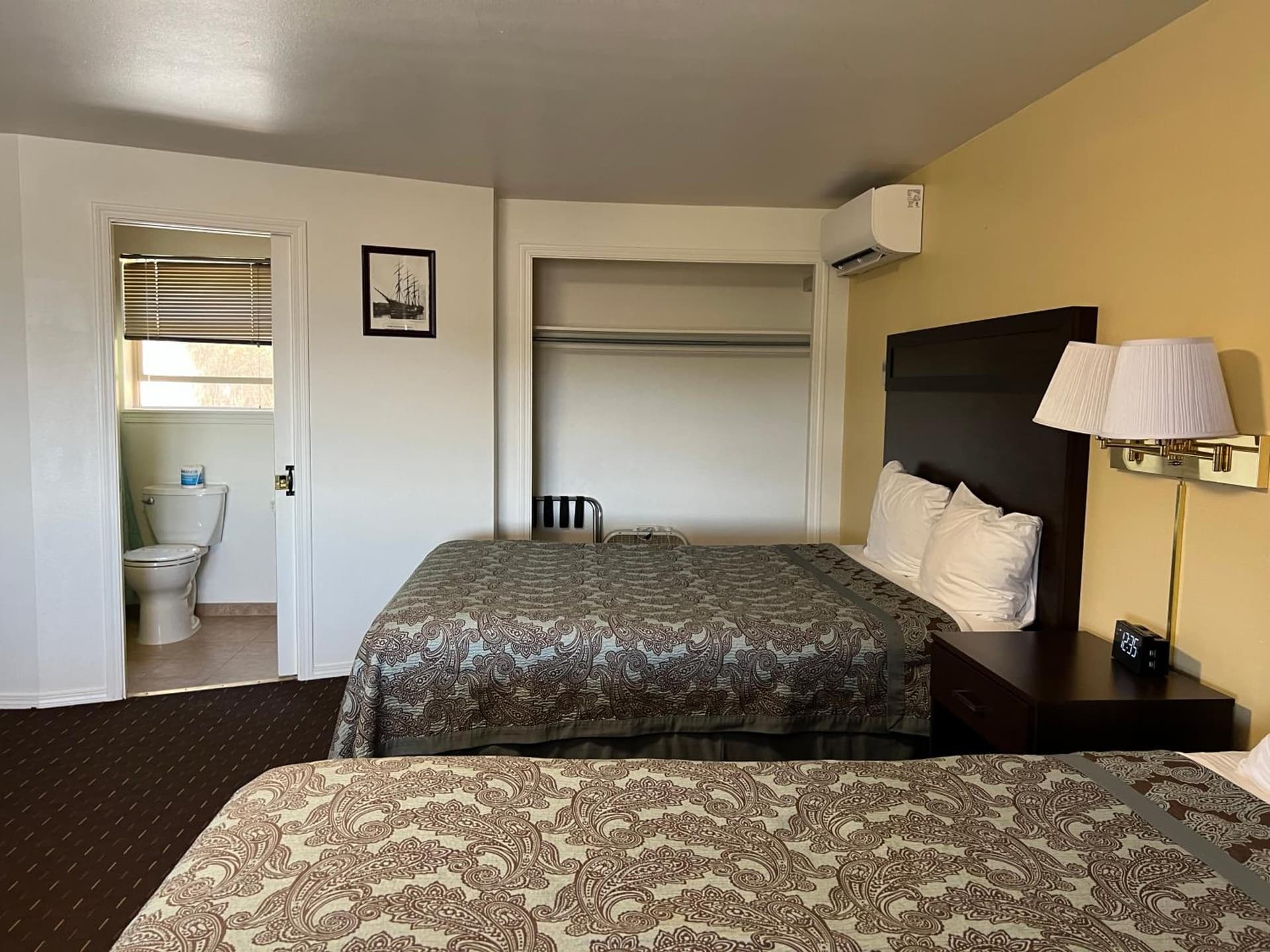 Port Townsend Inn gallery photo in Port Townsend, WA — image 90