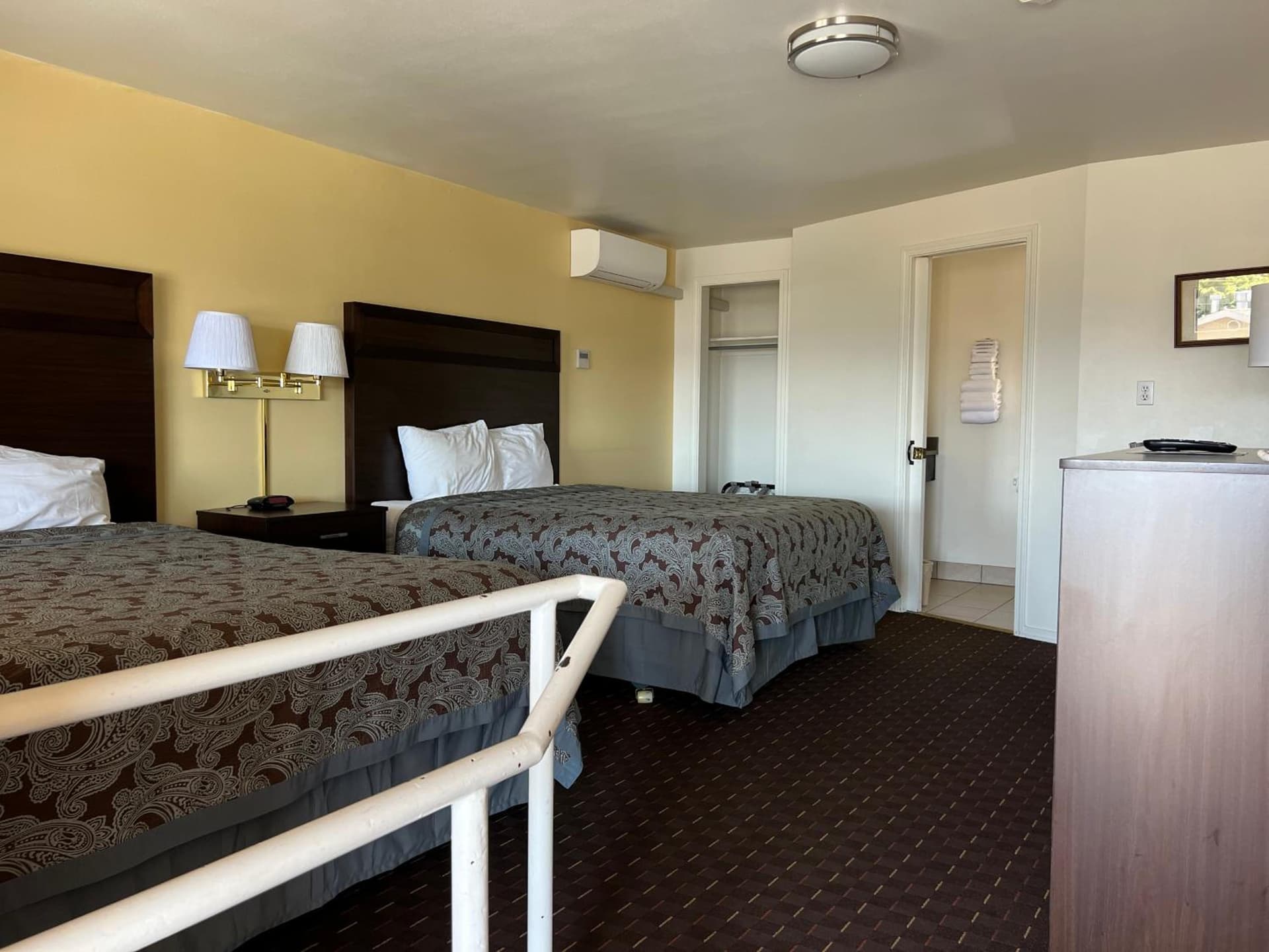 Port Townsend Inn gallery photo in Port Townsend, WA — image 94