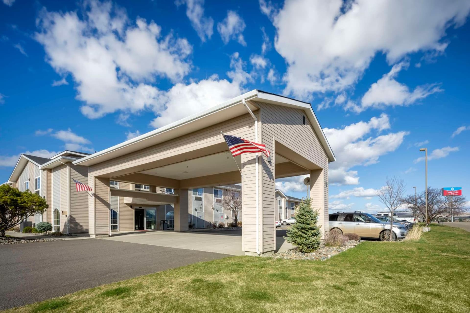 SureStay Plus by Best Western Enterprise featured exterior or lobby in Enterprise, OR — similar hotel