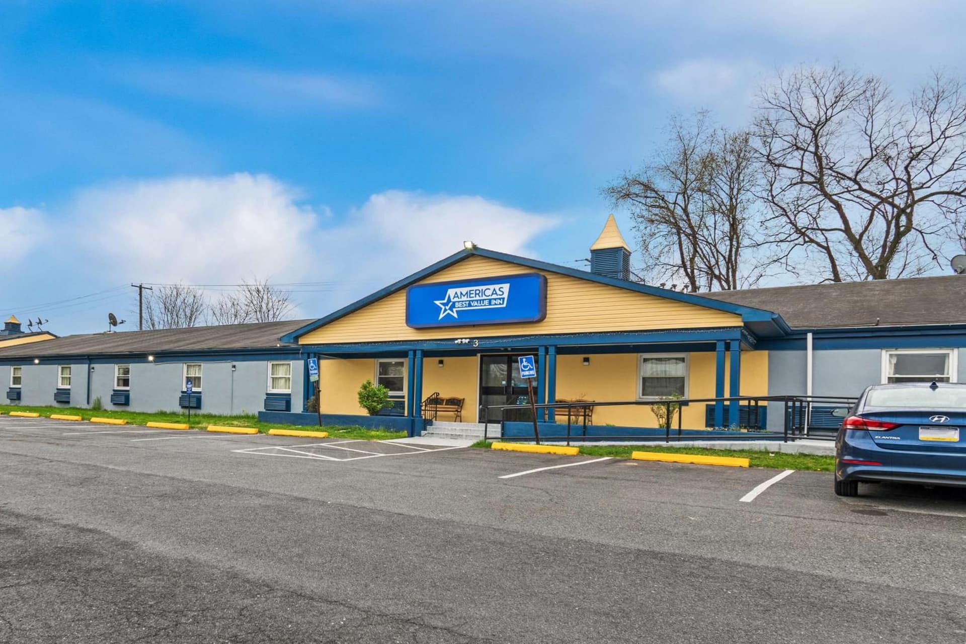 Americas Best Value Inn Carlisle property views in Carlisle, PA — gallery photo 3