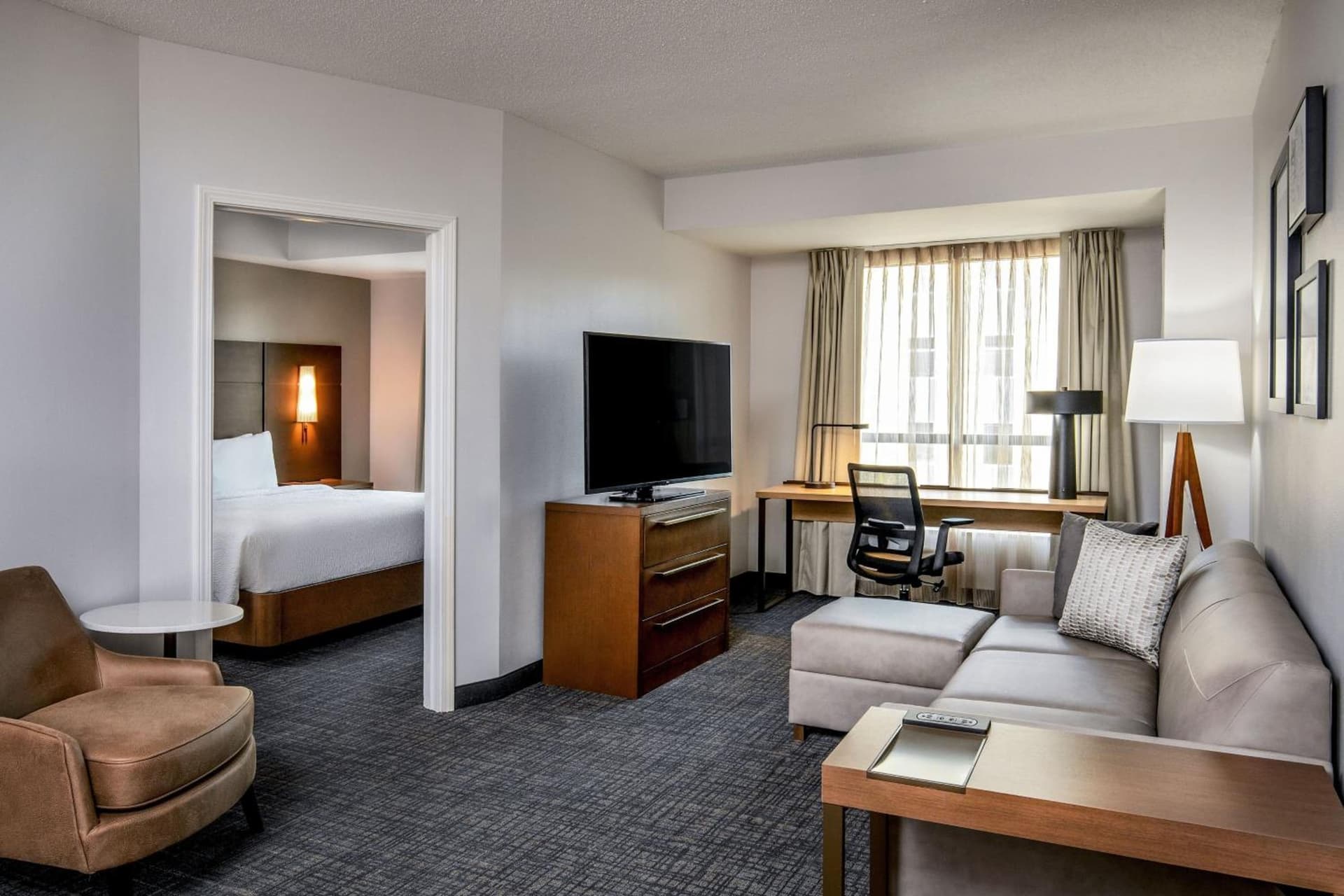 Residence Inn by Marriott Birmingham Downtown UAB gallery photo in Birmingham, AL — image 8