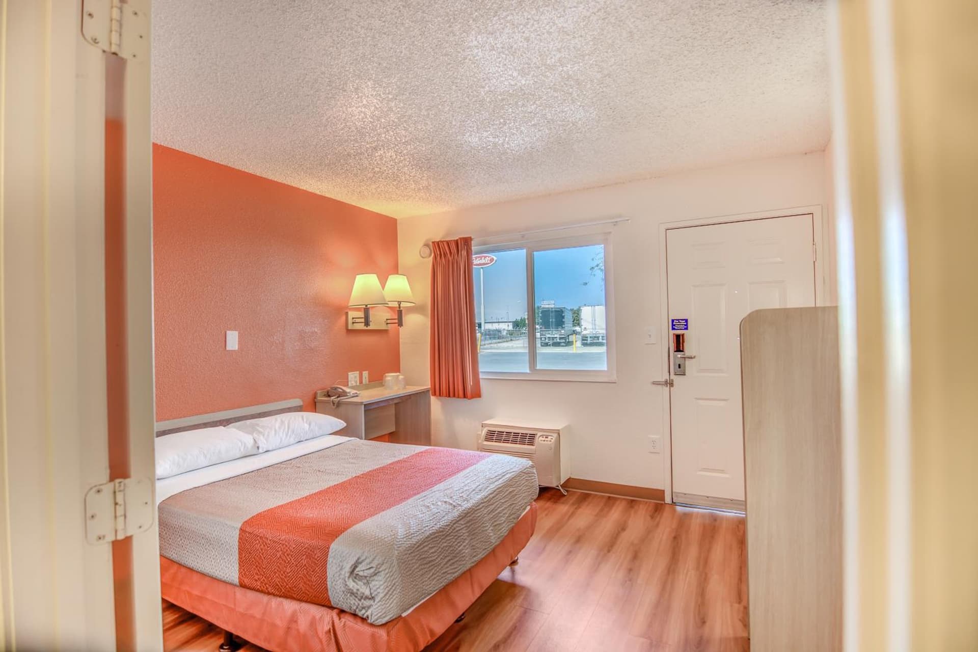 Motel 6-Stockton, CA - Charter Way West interior in Stockton, CA — gallery photo 2