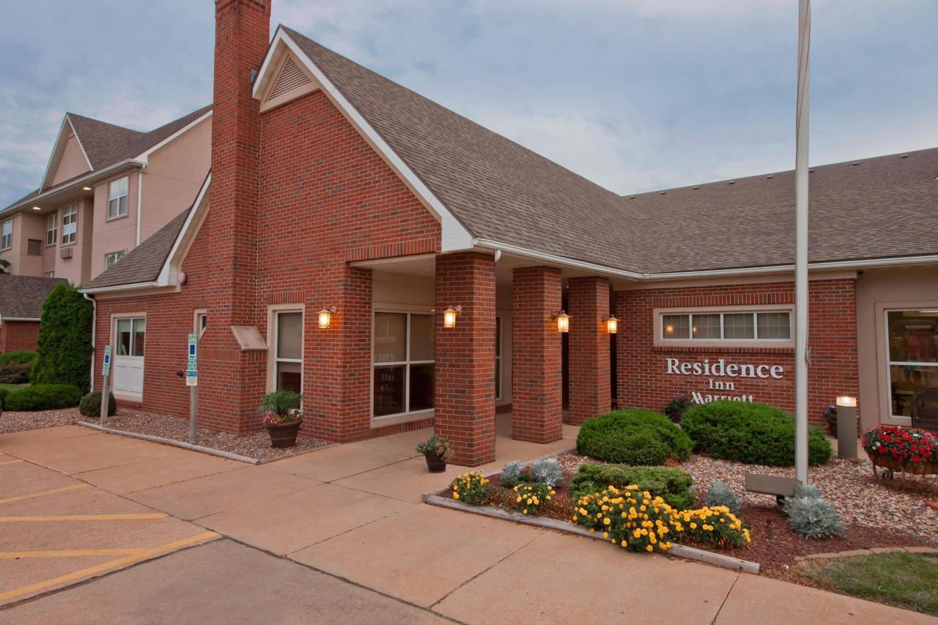 Residence Inn by Marriott Davenport — hotel in Davenport, Iowa