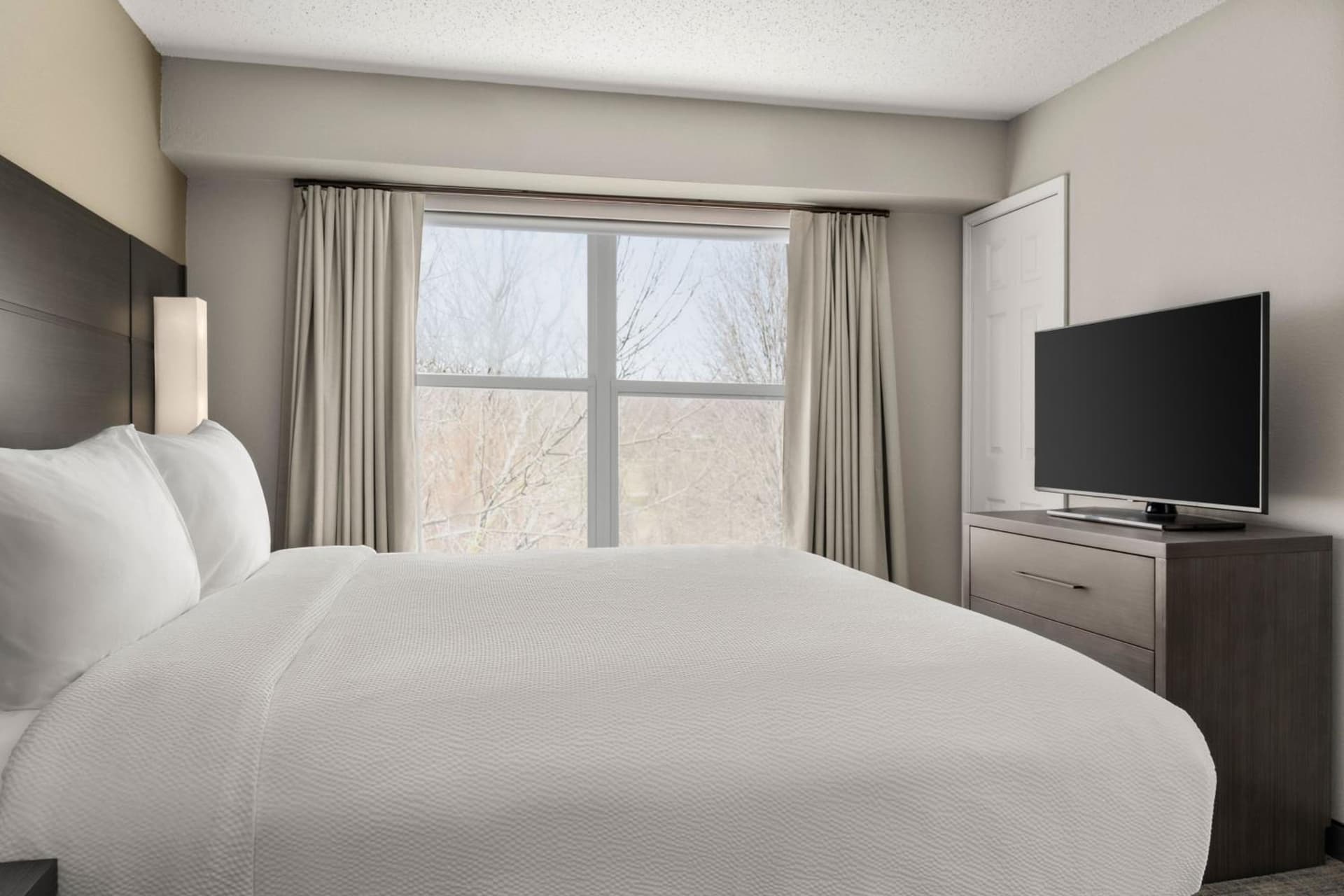 Residence Inn by Marriott Davenport gallery photo in Davenport, IA — image 7