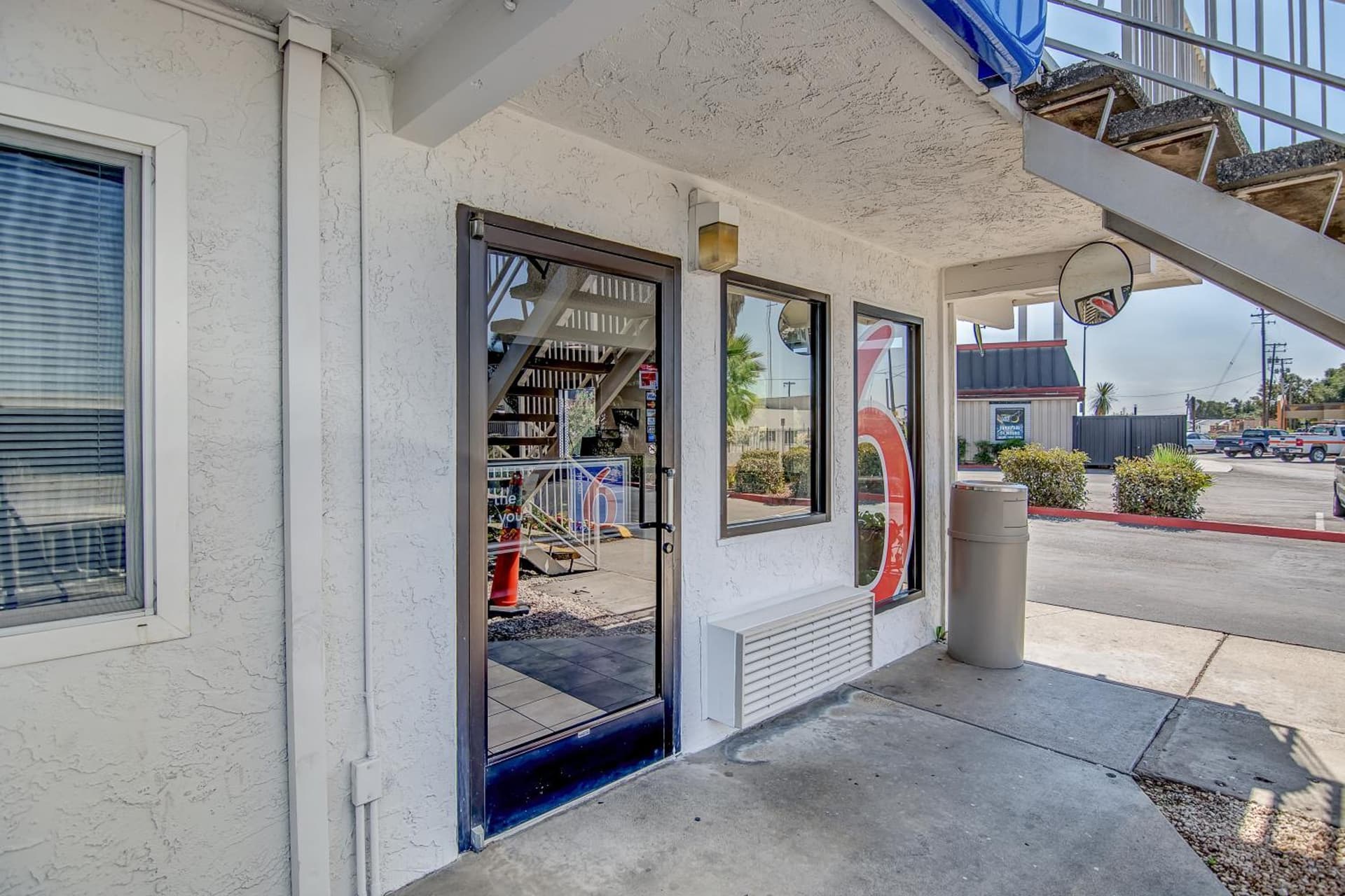 Motel 6-Stockton, CA - Charter Way West gallery photo in Stockton, CA — image 68