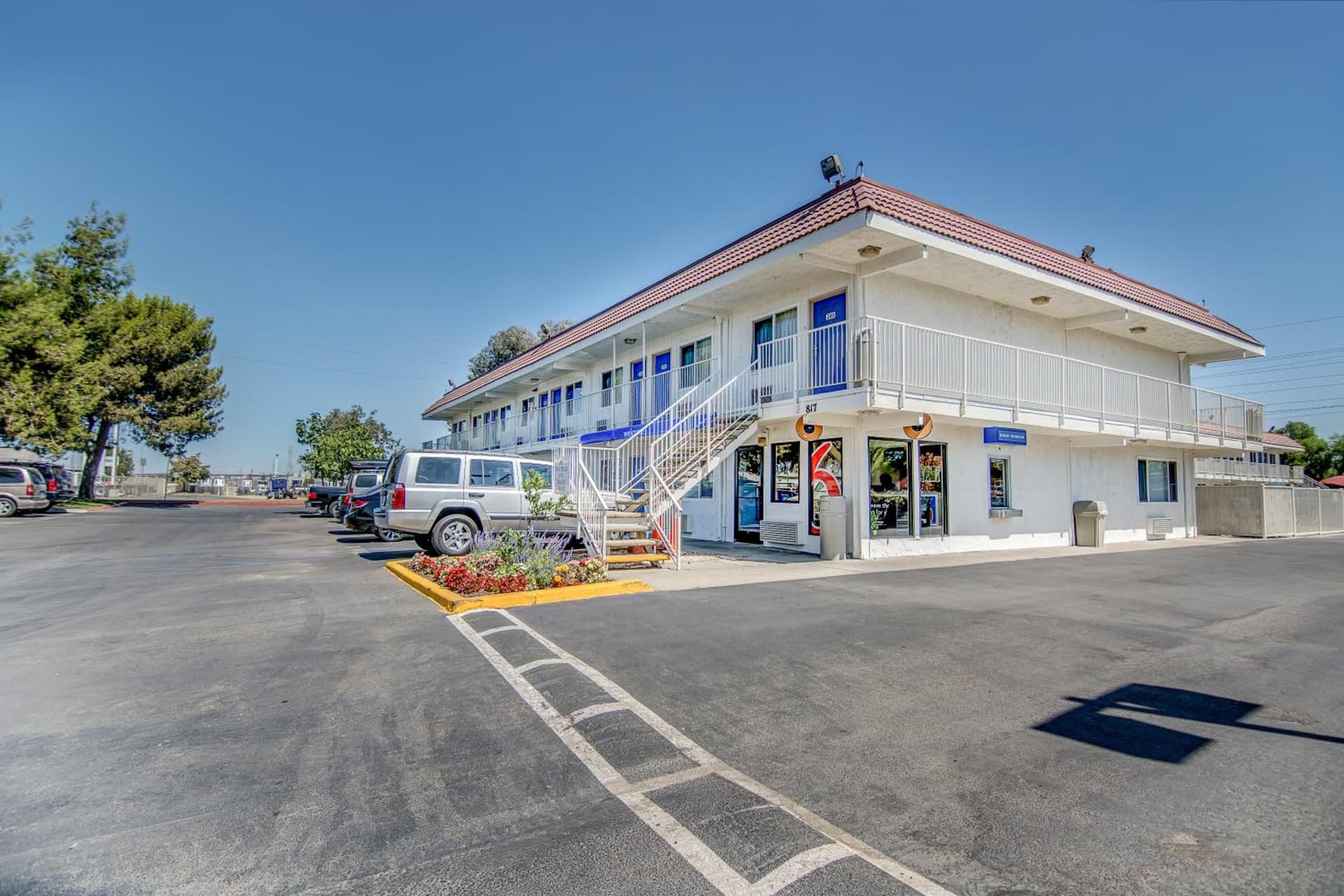 Motel 6-Stockton, CA - Charter Way West gallery photo in Stockton, CA — image 13