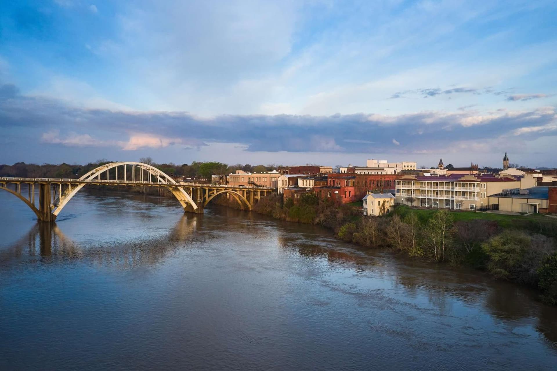 St James Hotel Selma Tapestry Collection by Hilton property views in Selma, AL — gallery photo 3