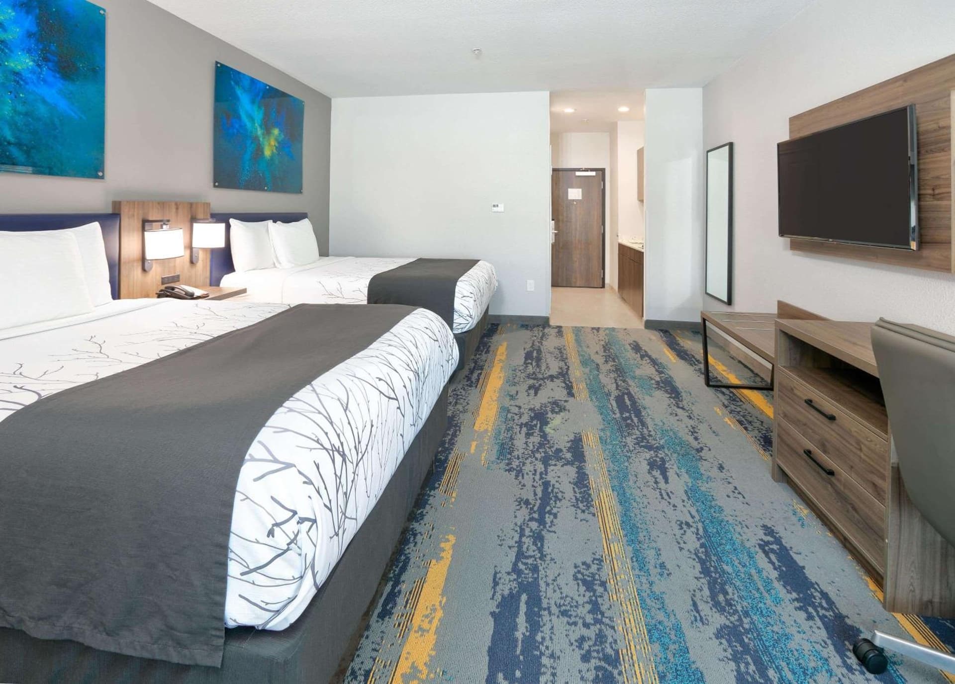 La Quinta Inn & Suites by Wyndham Dallas/Fairpark gallery photo in Dallas, TX — image 4