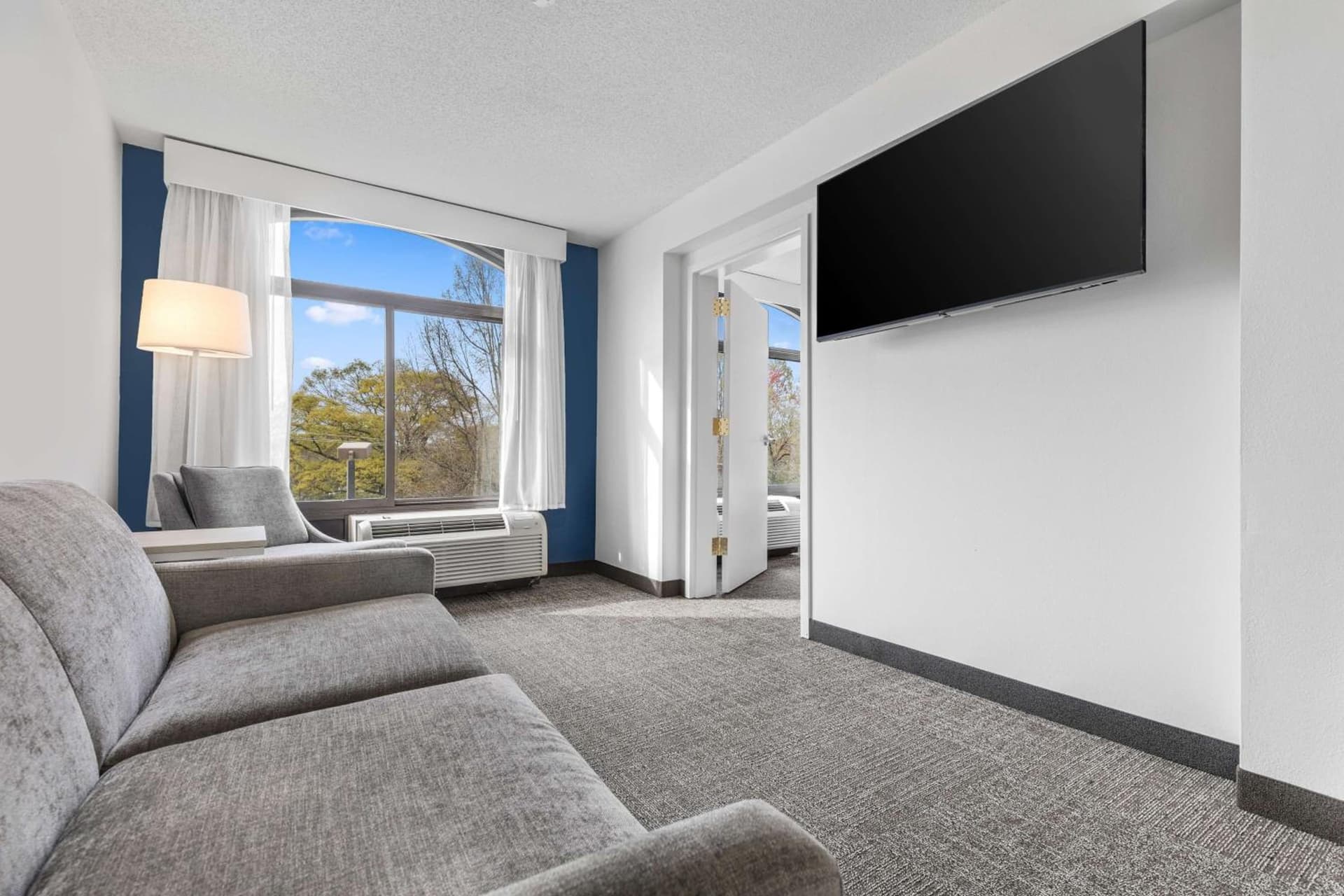 Spark By Hilton Charlotte Tyvola I-77 gallery photo in Charlotte, NC — image 26