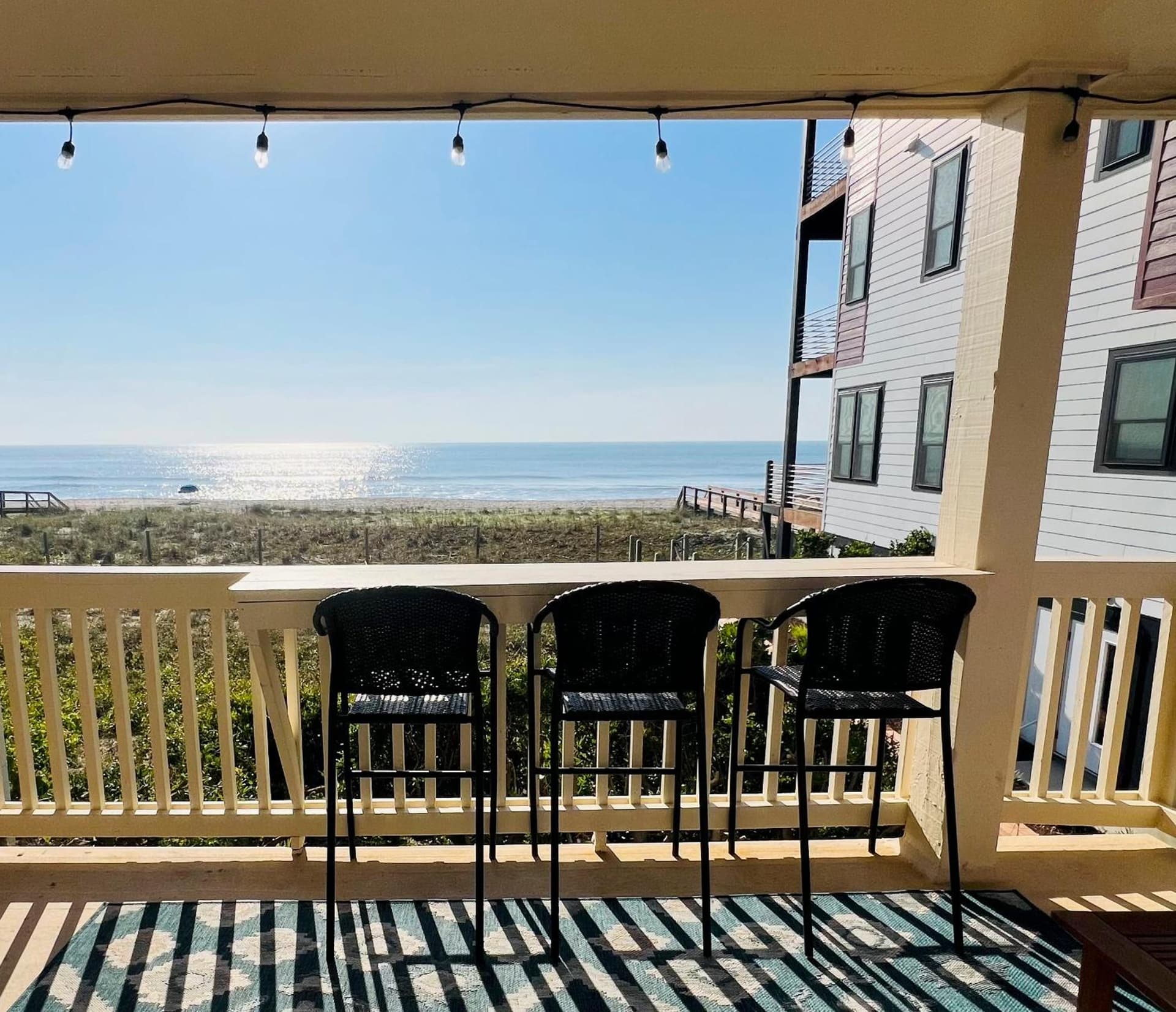 The Oasis Oceanfront interior in Carolina Beach, NC — gallery photo 2