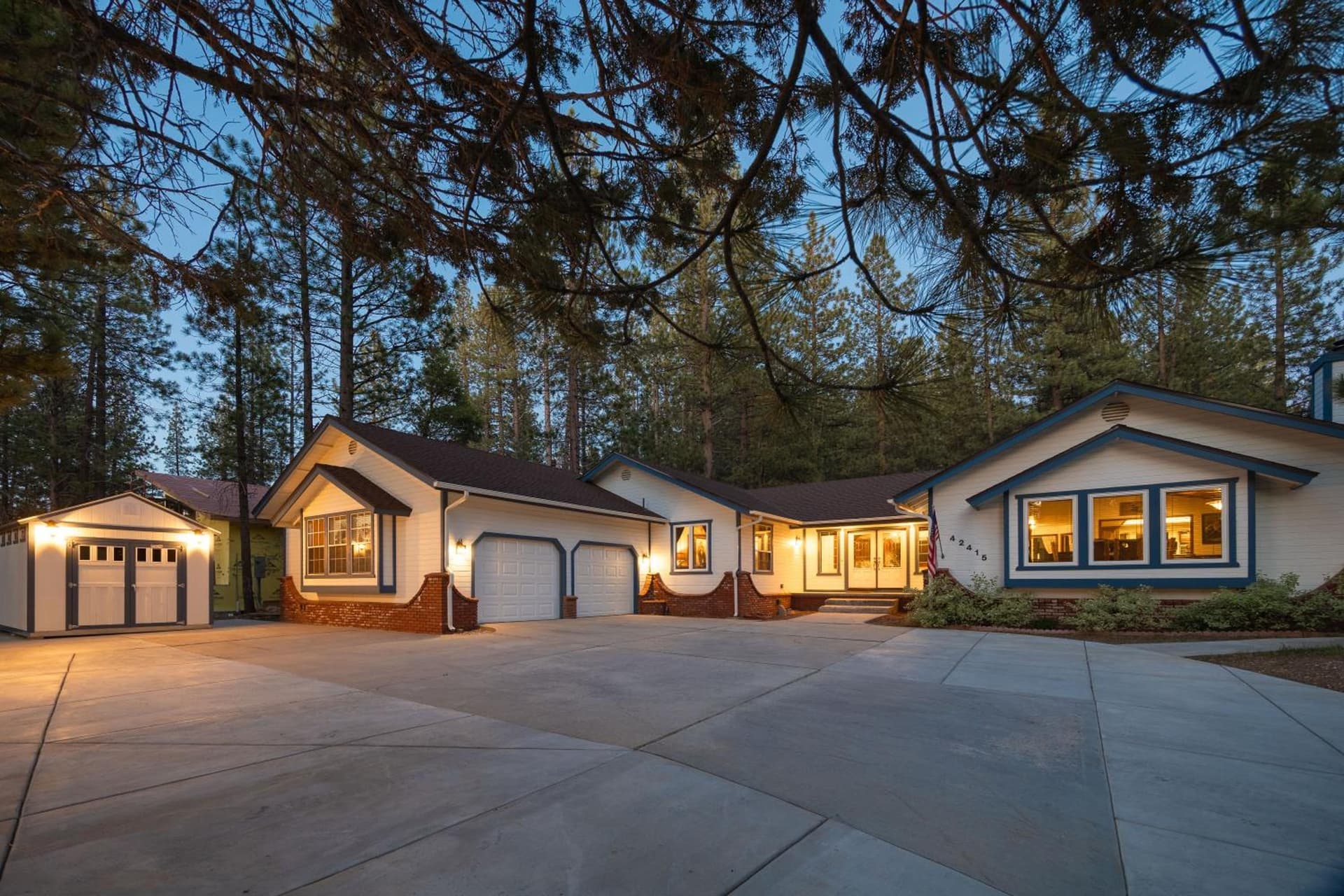 Big bear frontier #2368 property views in Big Bear Lake, CA — gallery photo 3