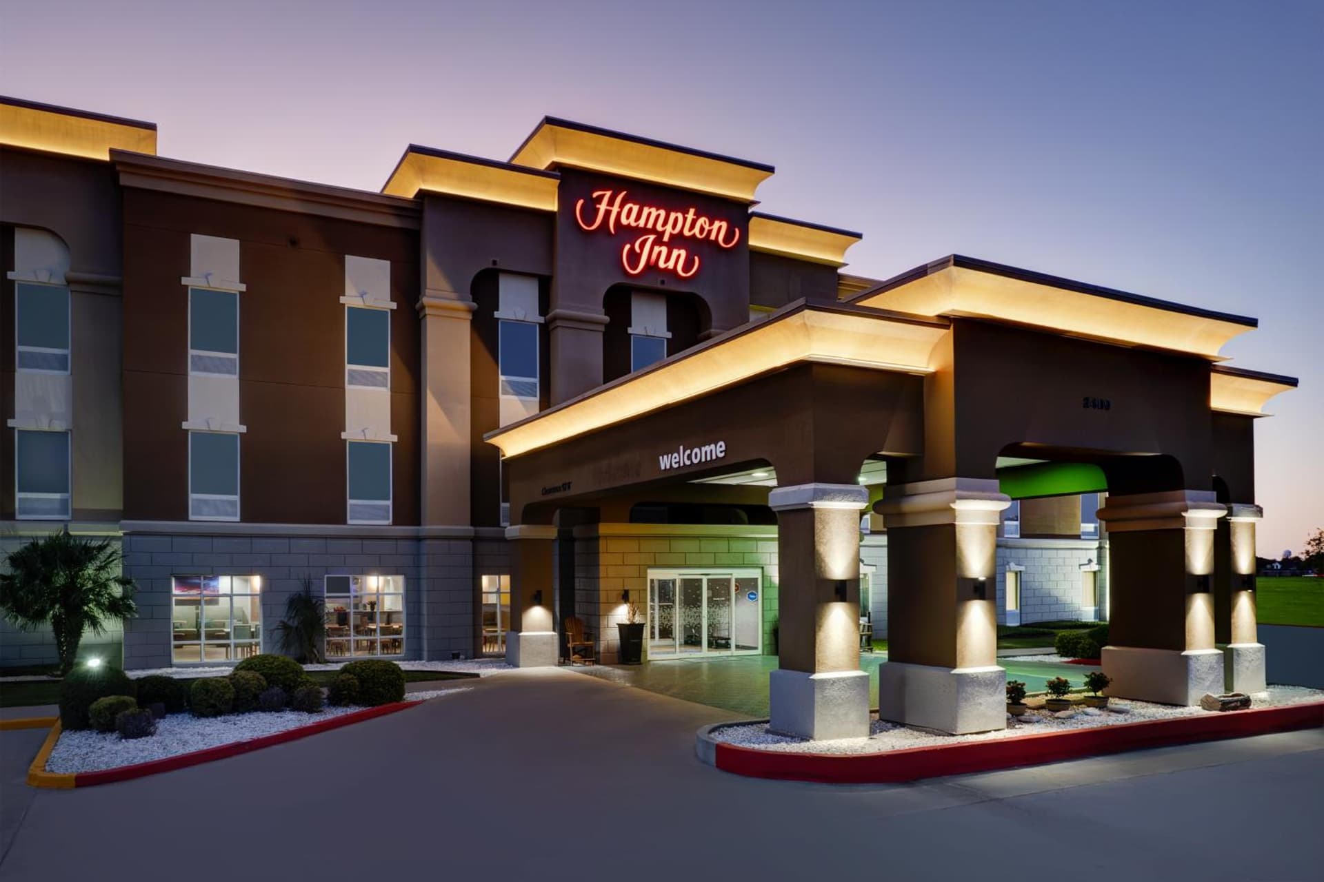 Hampton Inn Kingsville interior in Kingsville, TX — gallery photo 2