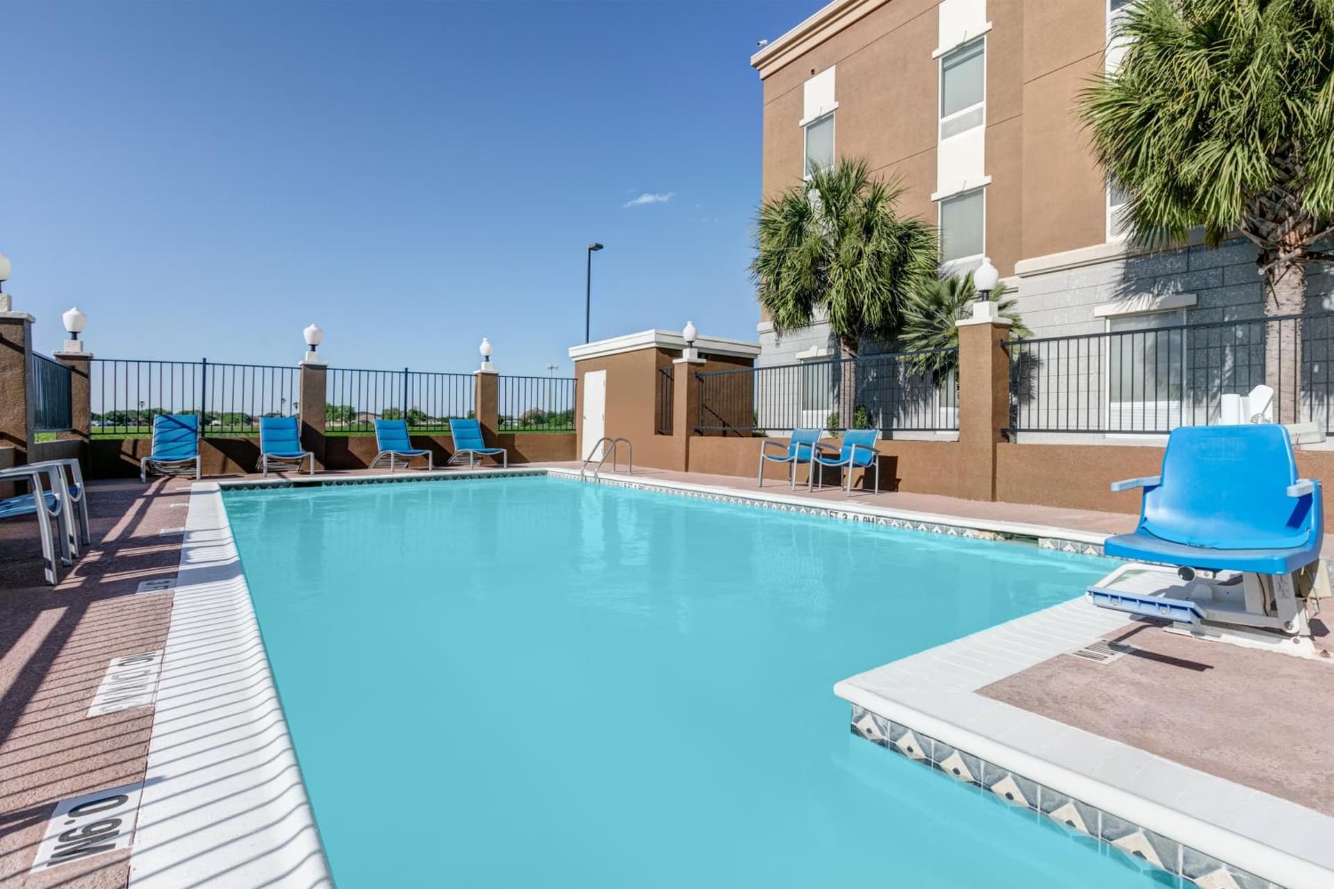 Hampton Inn Kingsville property views in Kingsville, TX — gallery photo 3