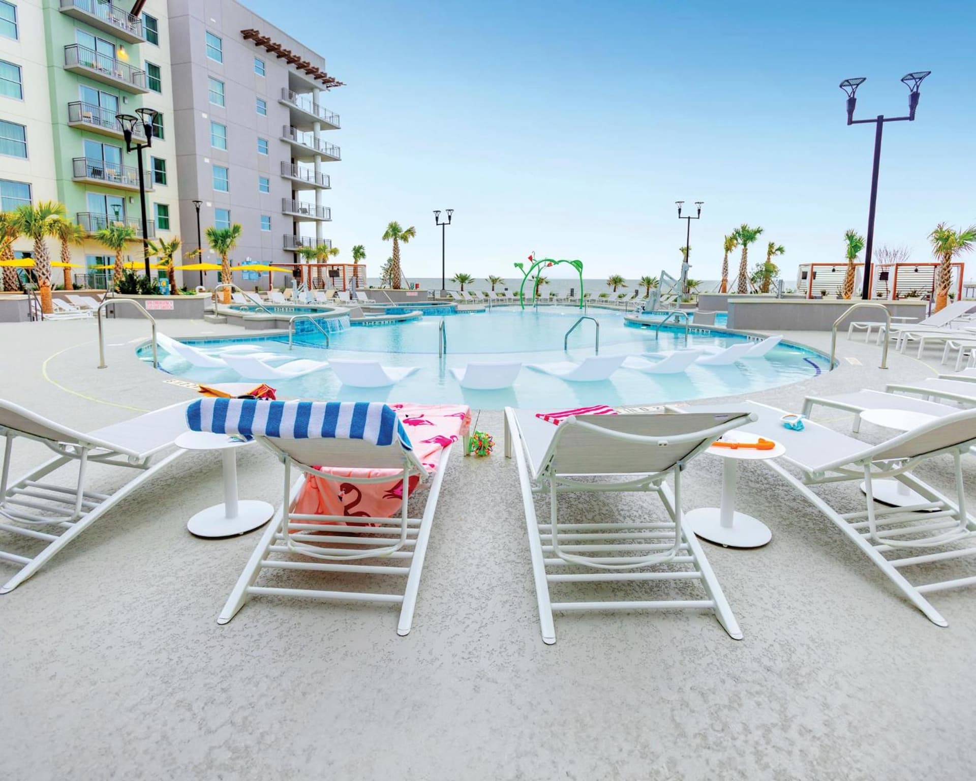 Holiday Inn Club Vacations Myrtle Beach Oceanfront gallery photo in Myrtle Beach, SC — image 7
