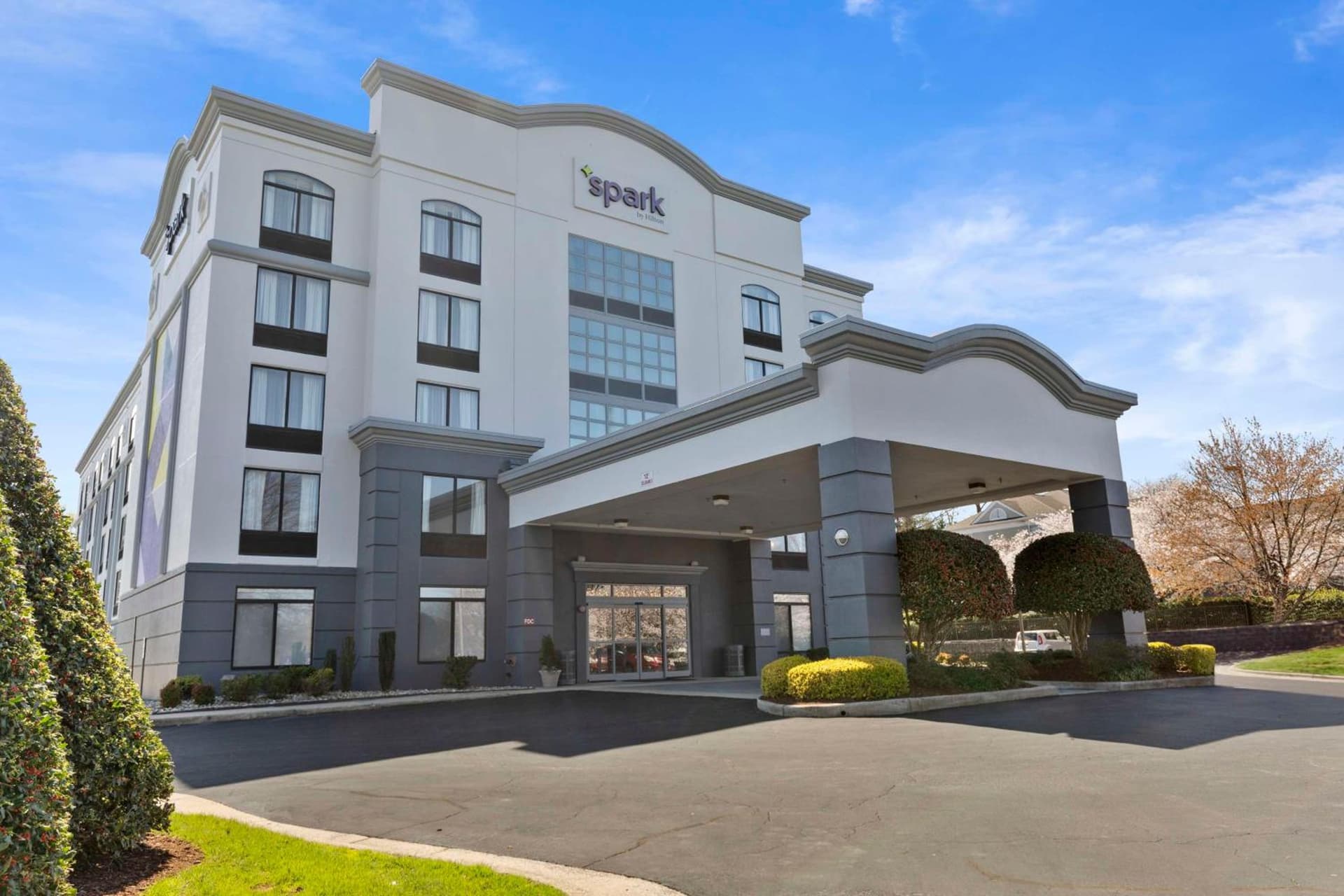 Spark By Hilton Greensboro interior in Greensboro, NC — gallery photo 2