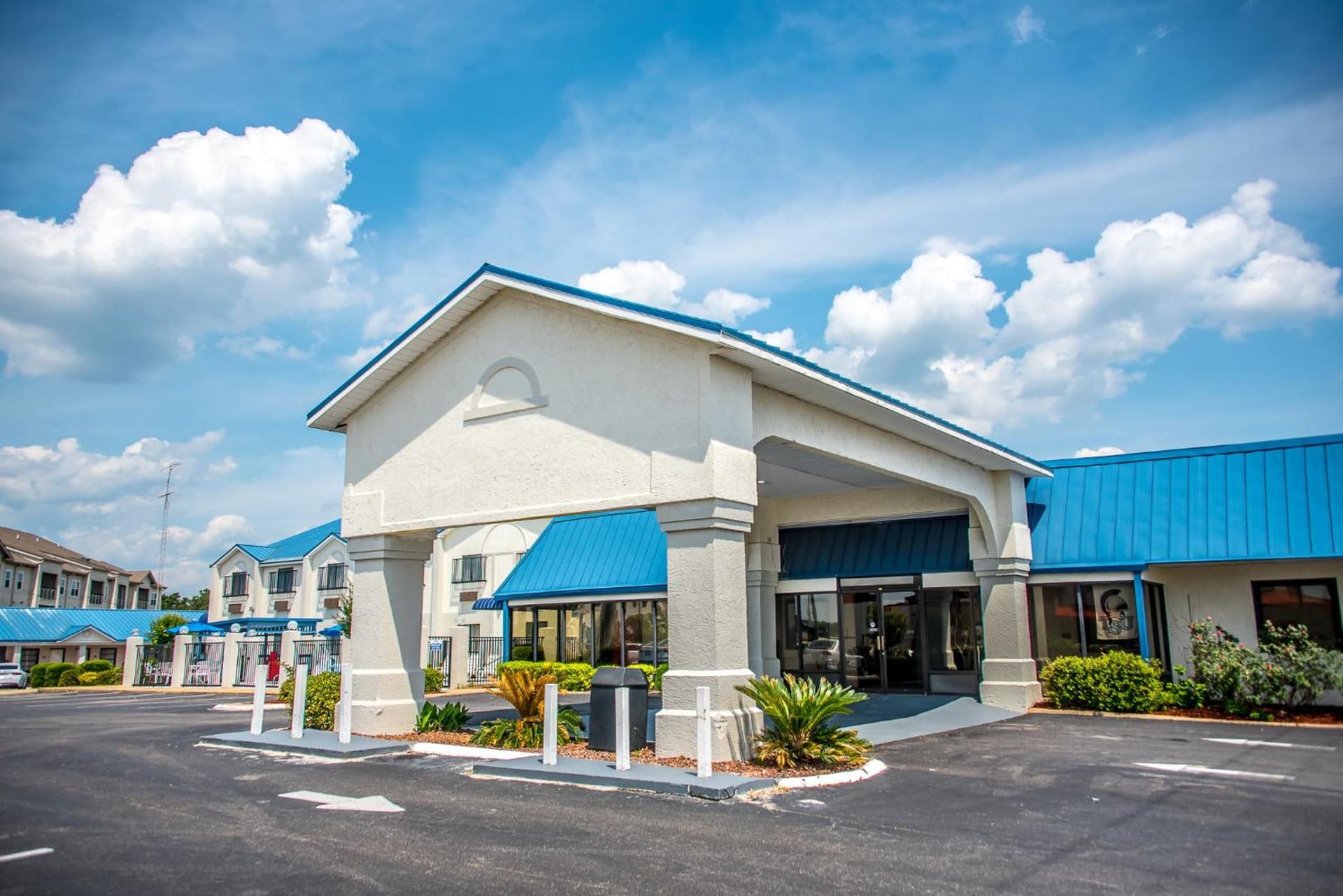 Days Inn by Wyndham Troy featured exterior or lobby in Troy, AL — similar hotel