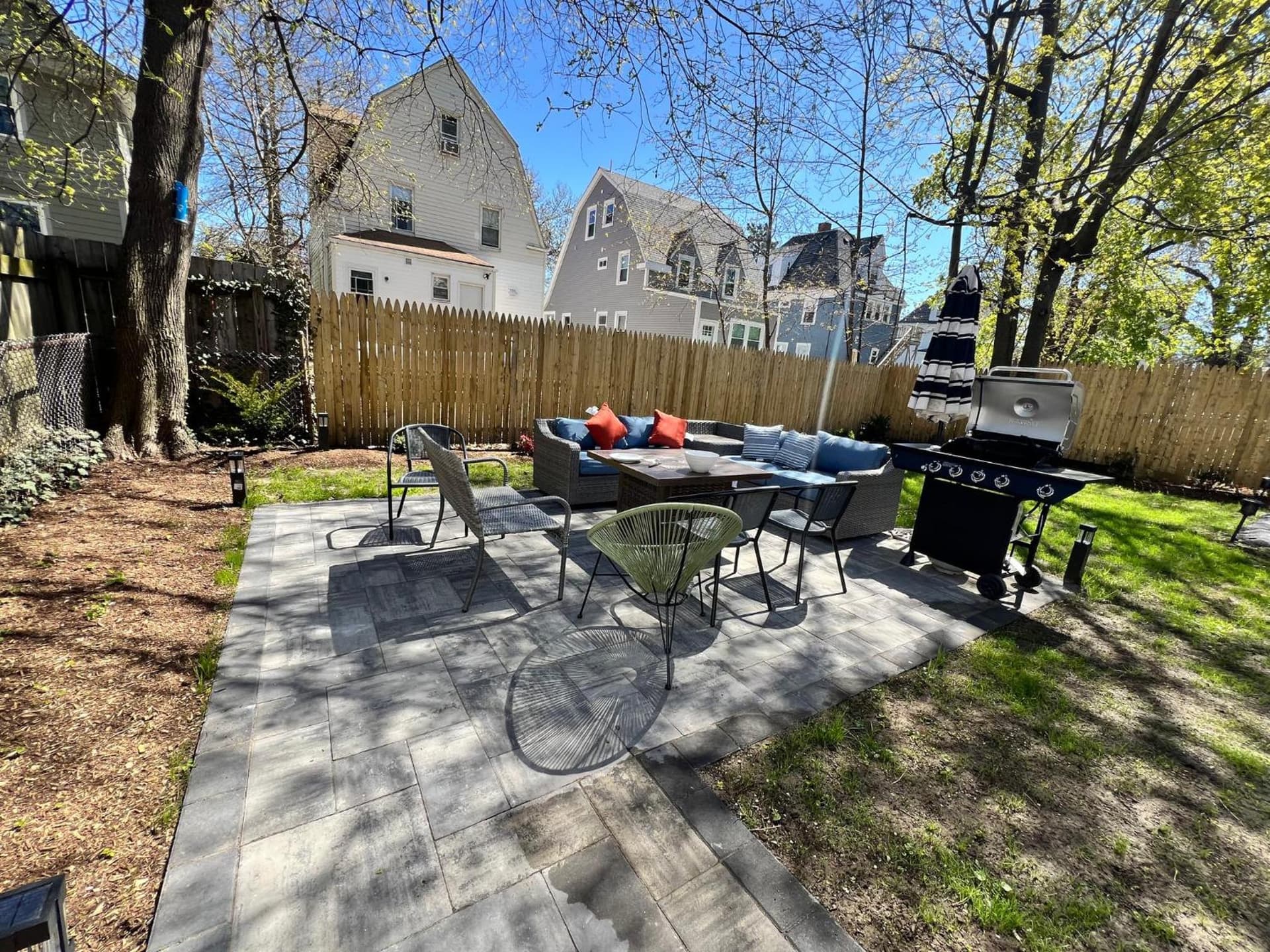 Harvrd-MIT-B.U./Parkfree/Single Family residence featured exterior or lobby in Boston, MA — similar hotel