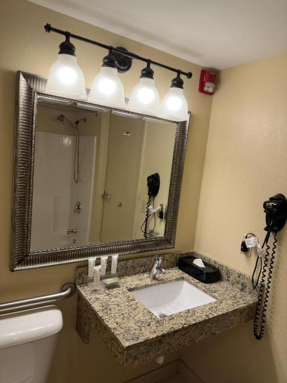 Country Inn & Suites by Radisson, Macedonia, OH gallery photo in Macedonia, OH — image 14