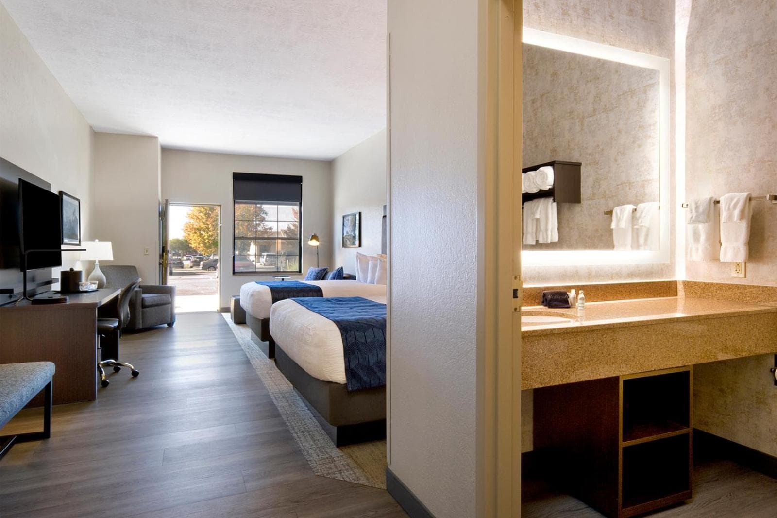 ClubHouse Hotel Sioux Falls gallery photo in Sioux Falls, SD — image 9