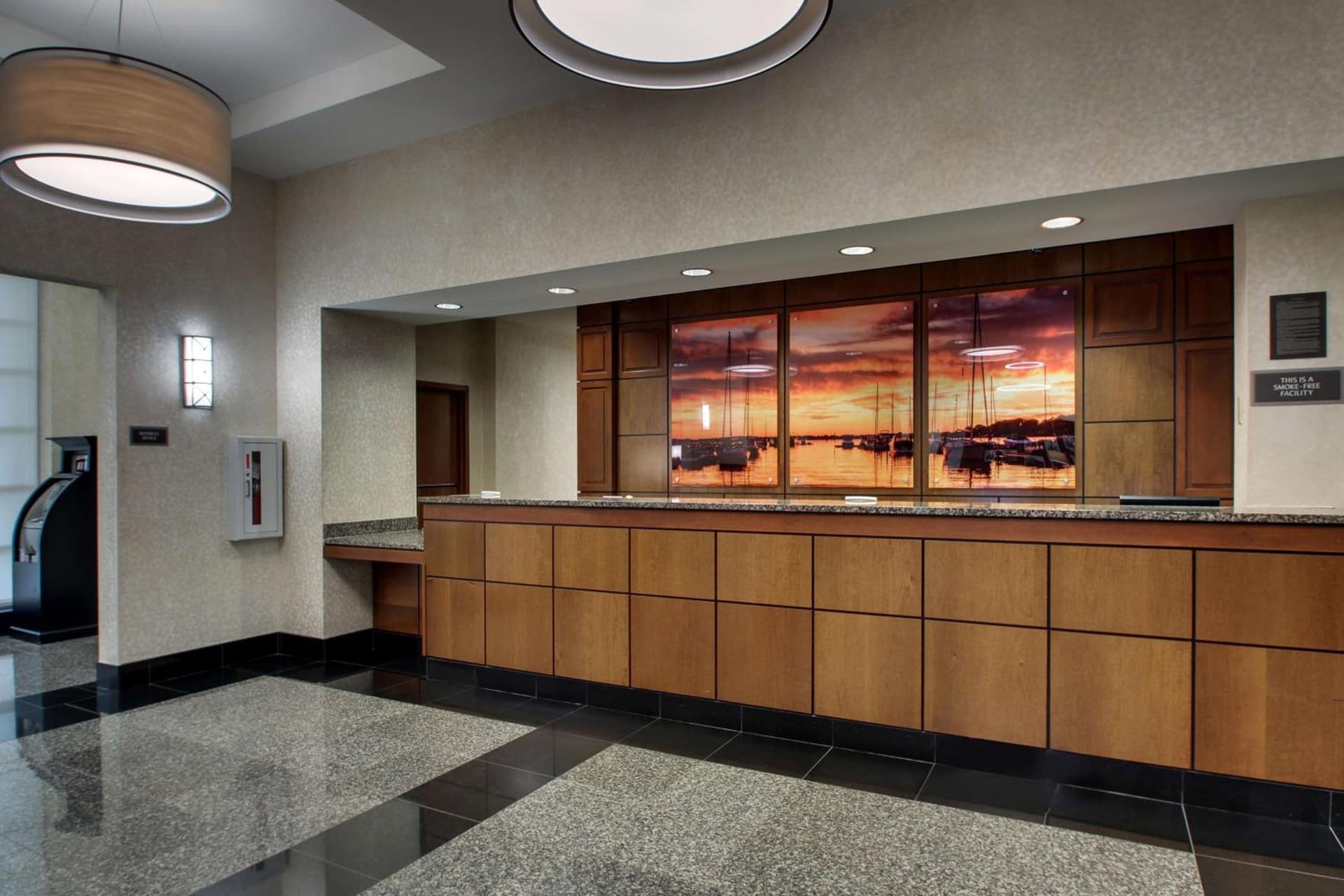 Drury Inn & Suites Charlotte Northlake gallery photo in Charlotte, NC — image 35