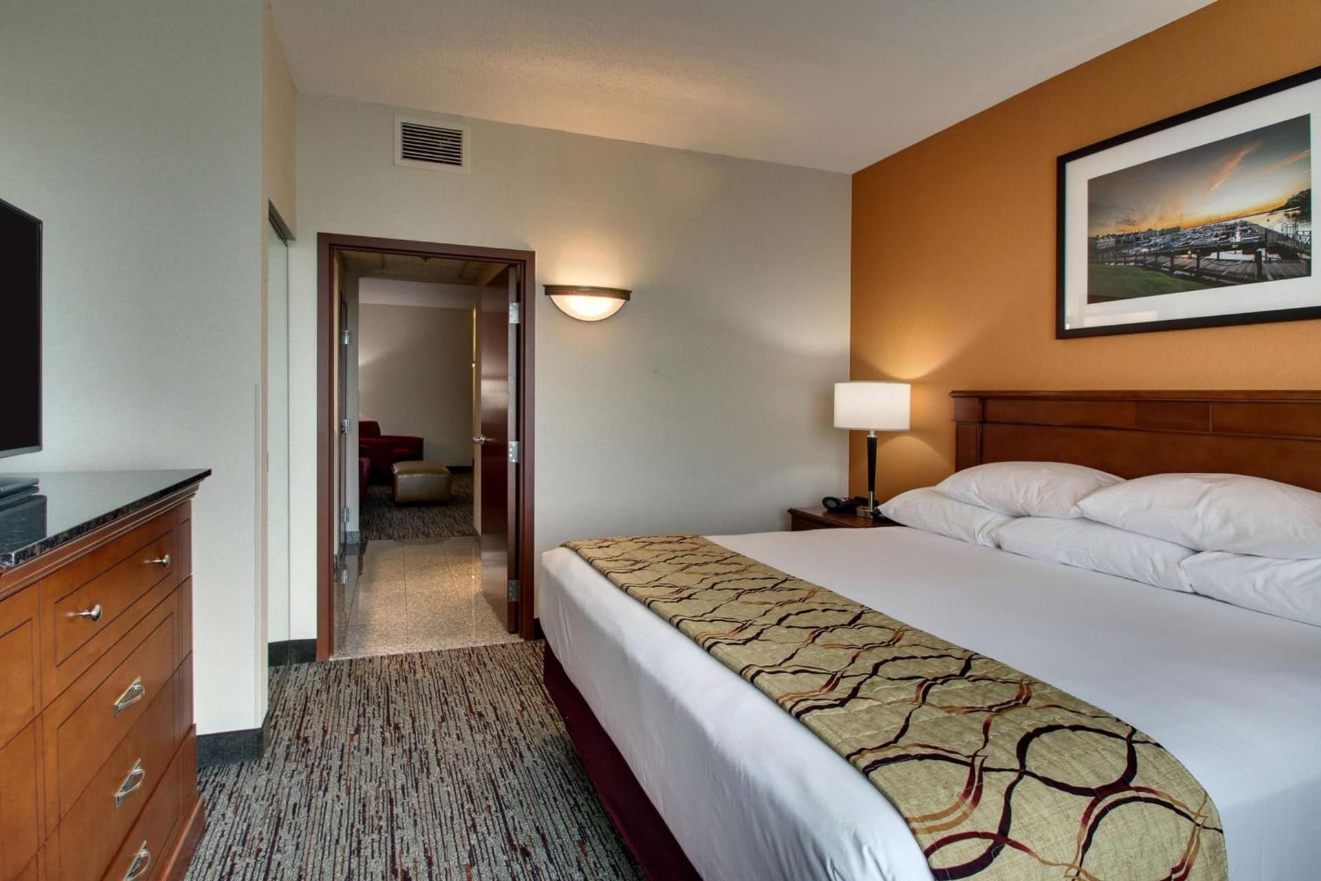 Drury Inn & Suites Charlotte Northlake gallery photo in Charlotte, NC — image 48