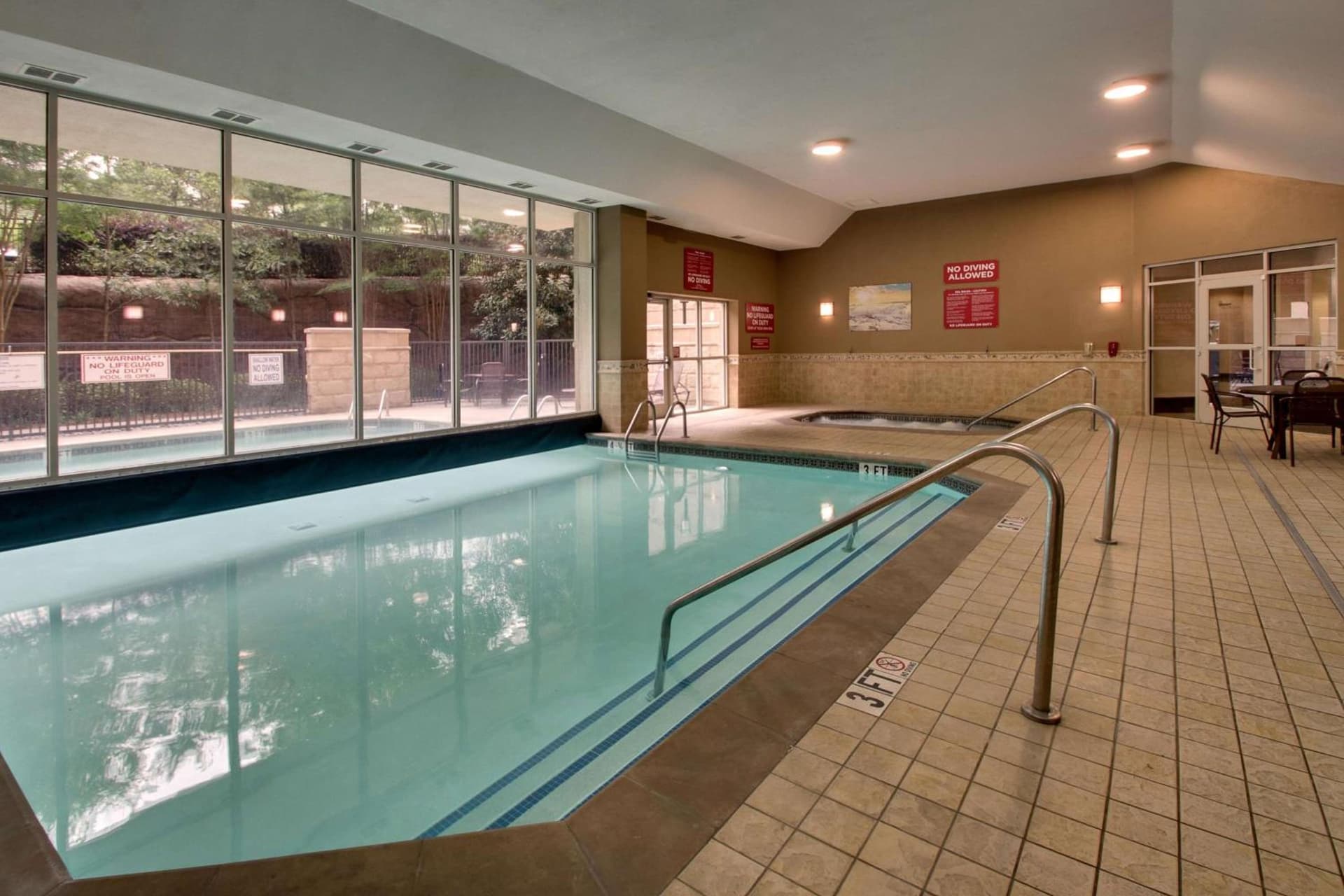 Drury Inn & Suites Charlotte Northlake gallery photo in Charlotte, NC — image 14