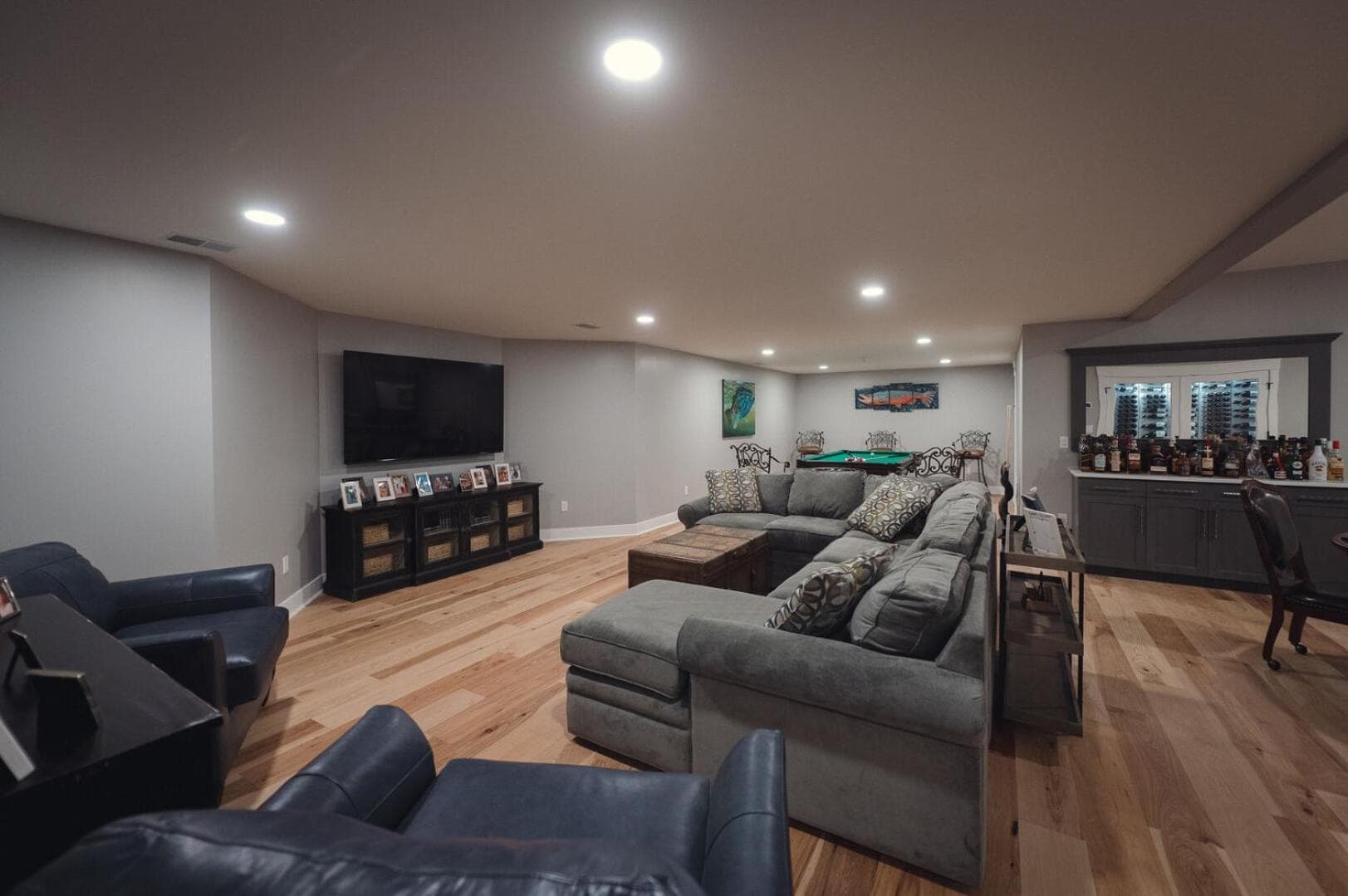 Yuba Vineyard interior in Williamsburg — gallery photo 2