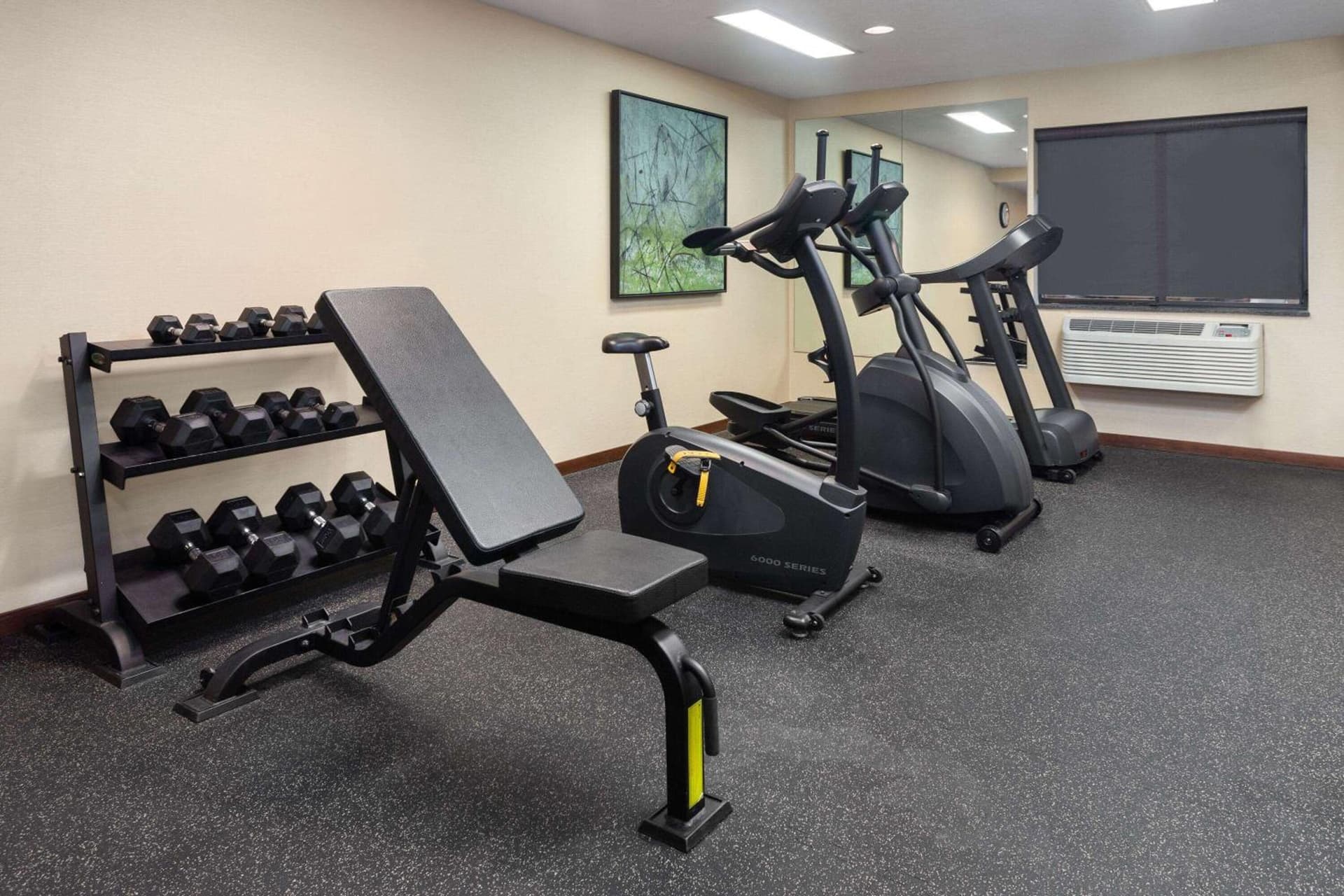 Baymont by Wyndham Copley Akron interior in Copley, OH — gallery photo 2
